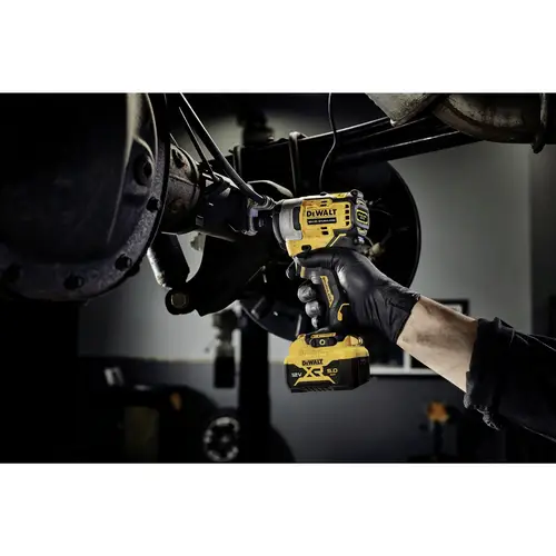 DEWALT DCF901P2-QW DCF901P2-QW Clé à chocs sans fil DEWALT DCF901P2-QW DCF901P2-QW Clé à chocs sans fil