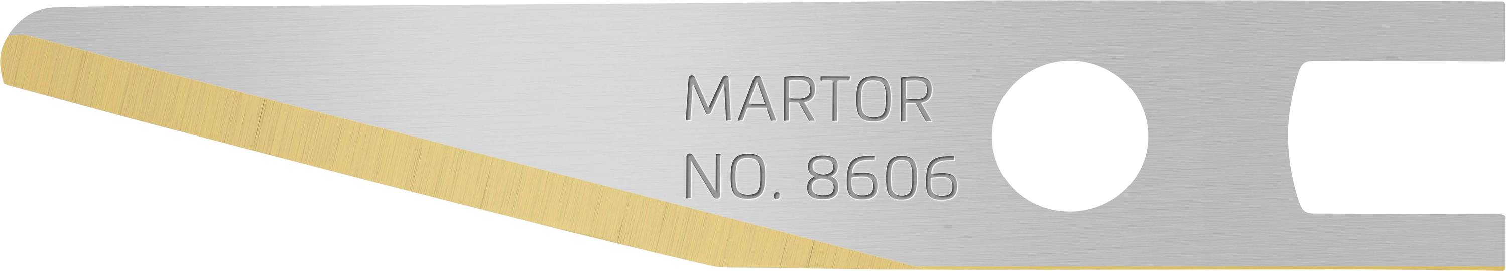 Une lame de rechange en argent gravée 'MARTOR NO. 8606', adaptée aux outils de coupe.