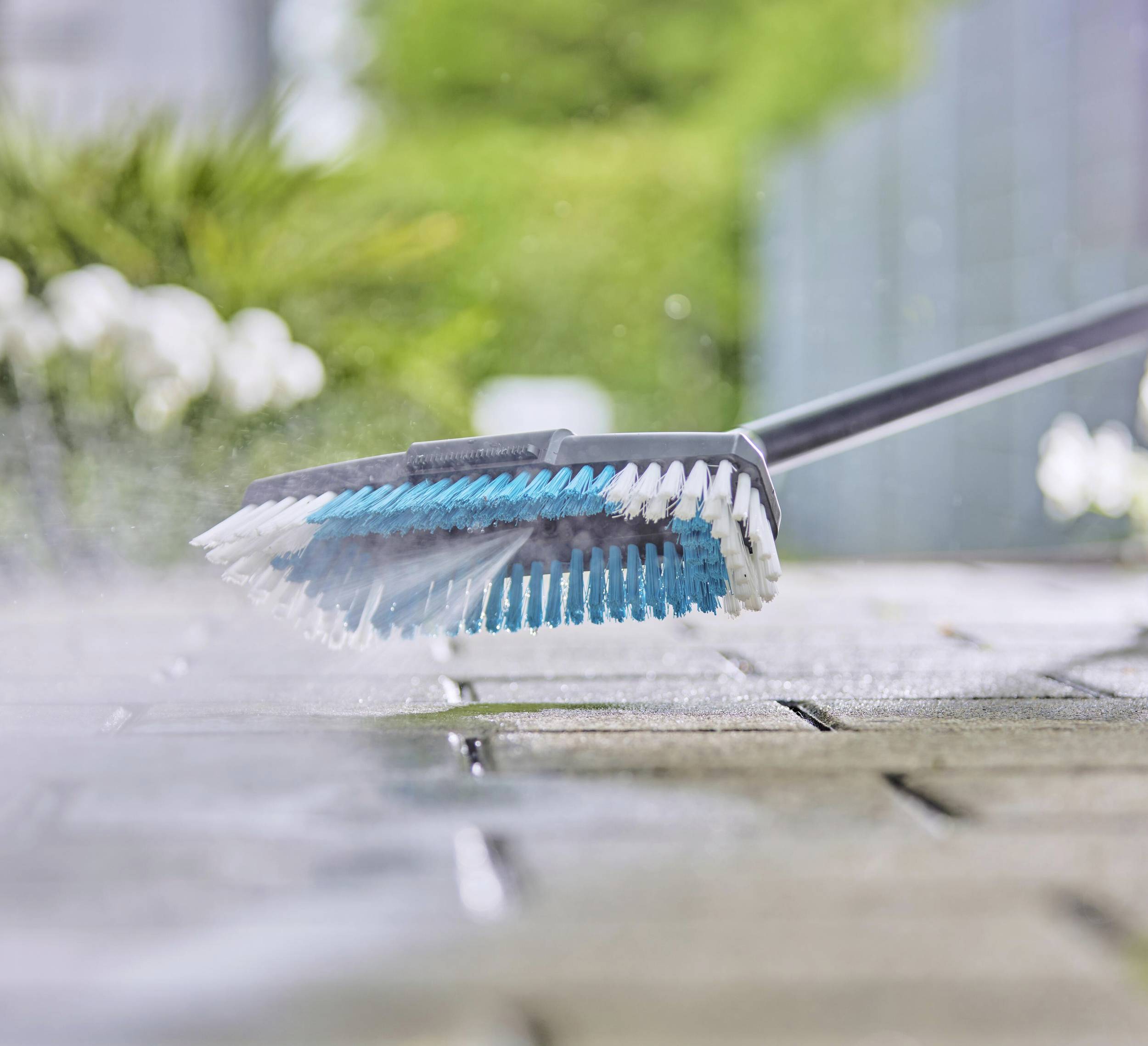 Brosse à manche 18816-20 27 cm Gardena Combisystem