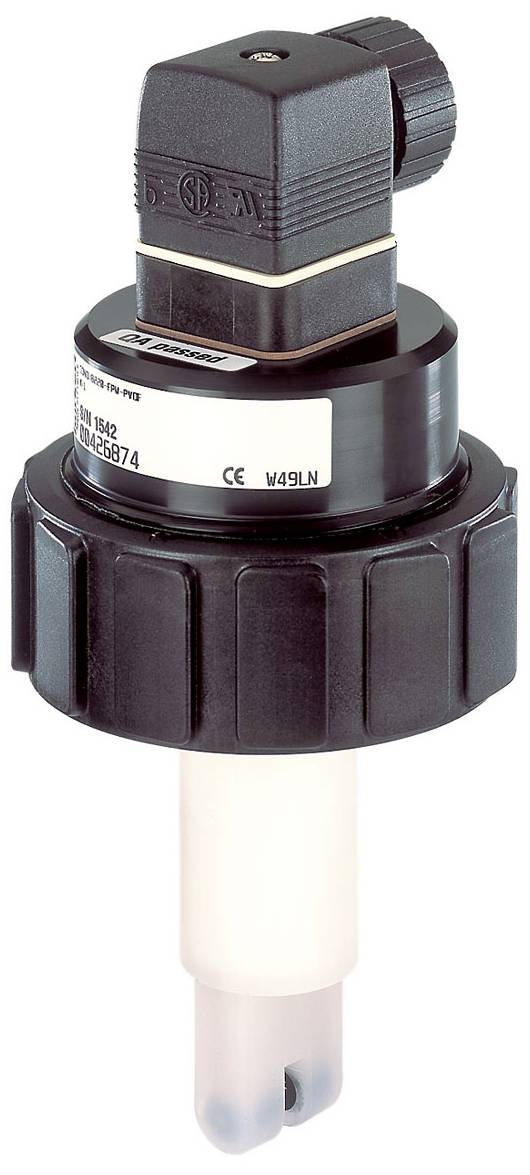 Un capteur de débit électronique noir avec une partie cylindrique en plastique et un connecteur en haut, adapté aux applications industrielles.