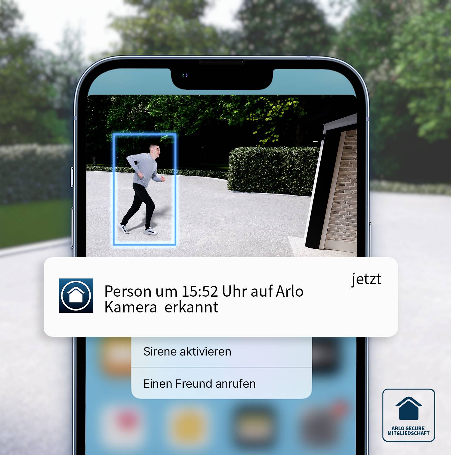 Une notification sur l'écran d'un smartphone indique qu'une personne a été détectée par la caméra Arlo à 15h52.