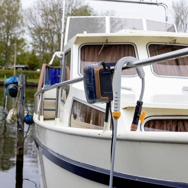 Batavia Système de récupération des eaux de pluie 17.5 m