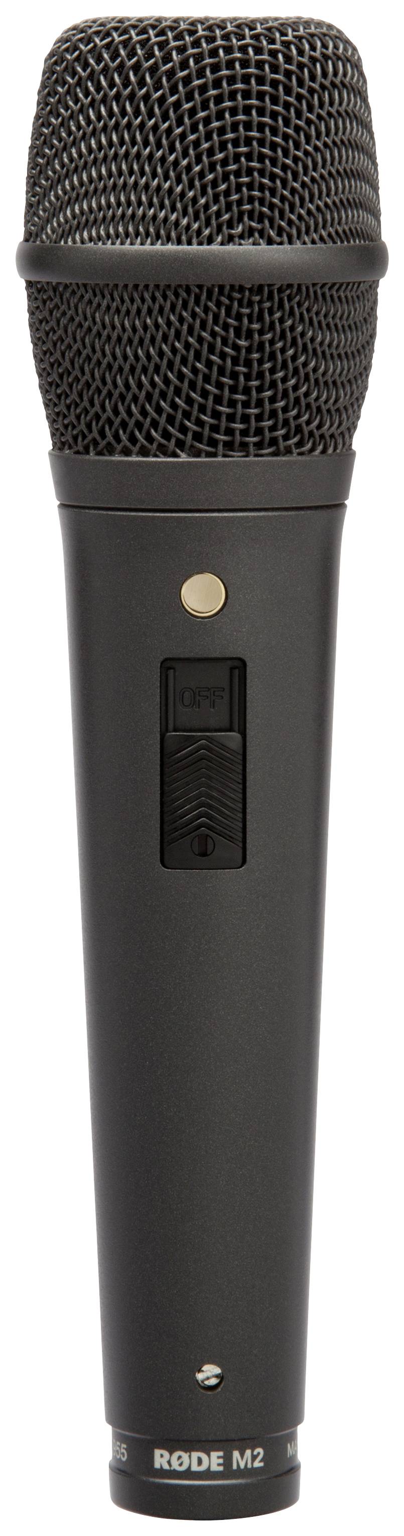 Un microphone noir avec un interrupteur au centre, adapté aux enregistrements vocaux et chantés.