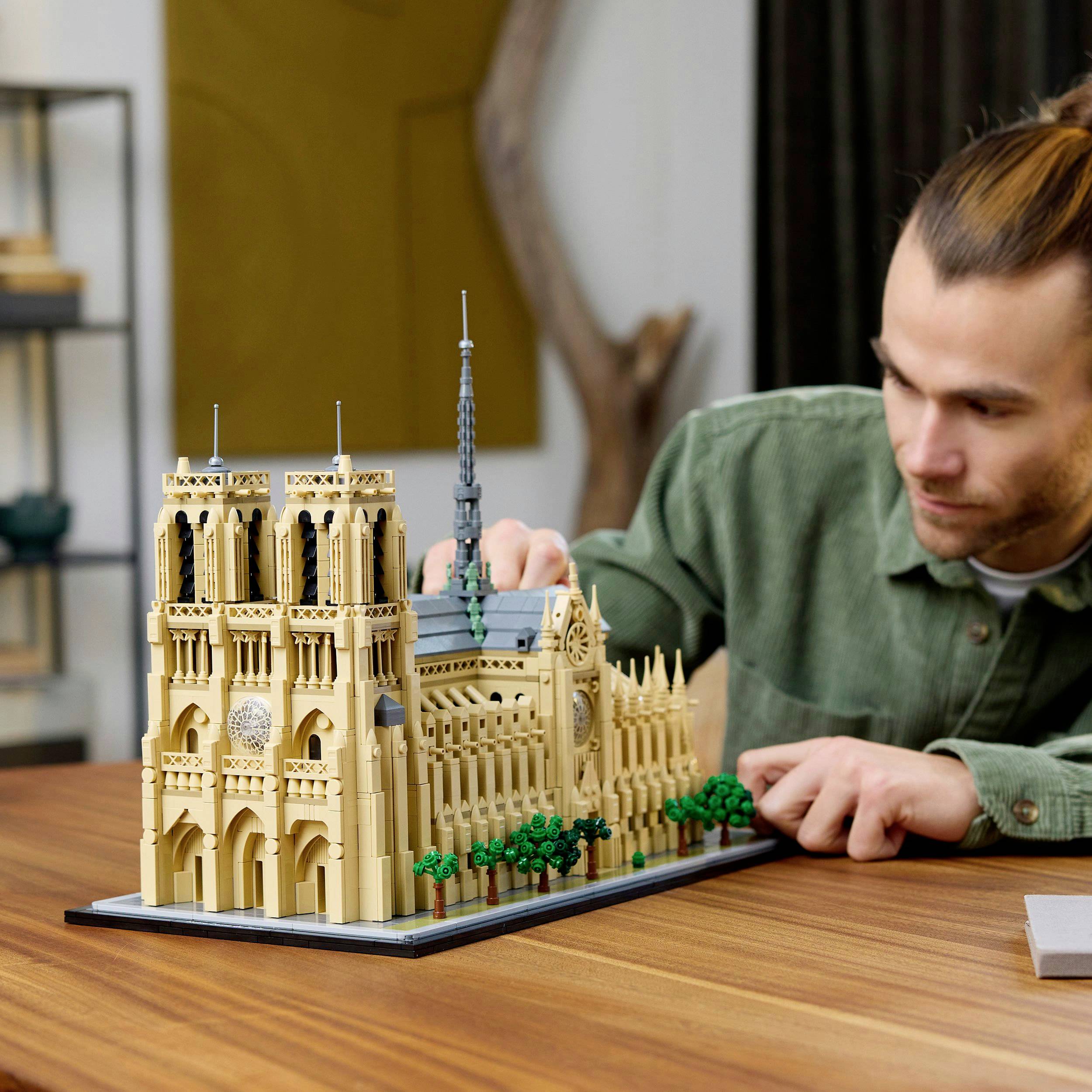 21061 LEGO® ARCHITECTURE Notre-Dame de Paris