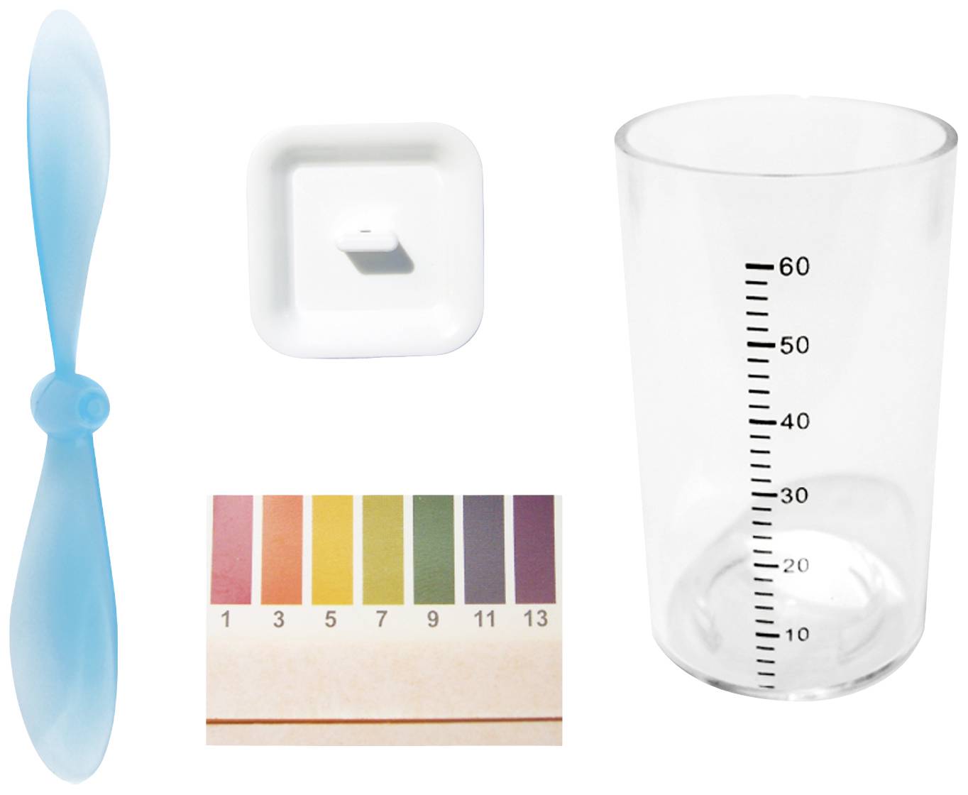 Un bécher gradué, une hélice bleue, un objet blanc carré et une bandelette de test de pH avec une échelle de couleurs de 1 à 13.