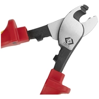 C.K T3973 210 T3973 210 Coupe-câble Adapté pour (technique d'isolation) câbles en alu et en cuivre, à 1 ou plusieurs fils 11 mm C.K T3973 210 T3973 210 Coupe-câble Adapté pour (technique d'isolation) câbles en alu et en cuivre, à 1 ou plusieurs fils 11 mm