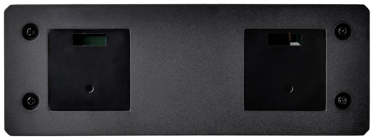 Plaque métallique noire rectangulaire avec deux ouvertures carrées au centre et des vis de fixation aux angles.