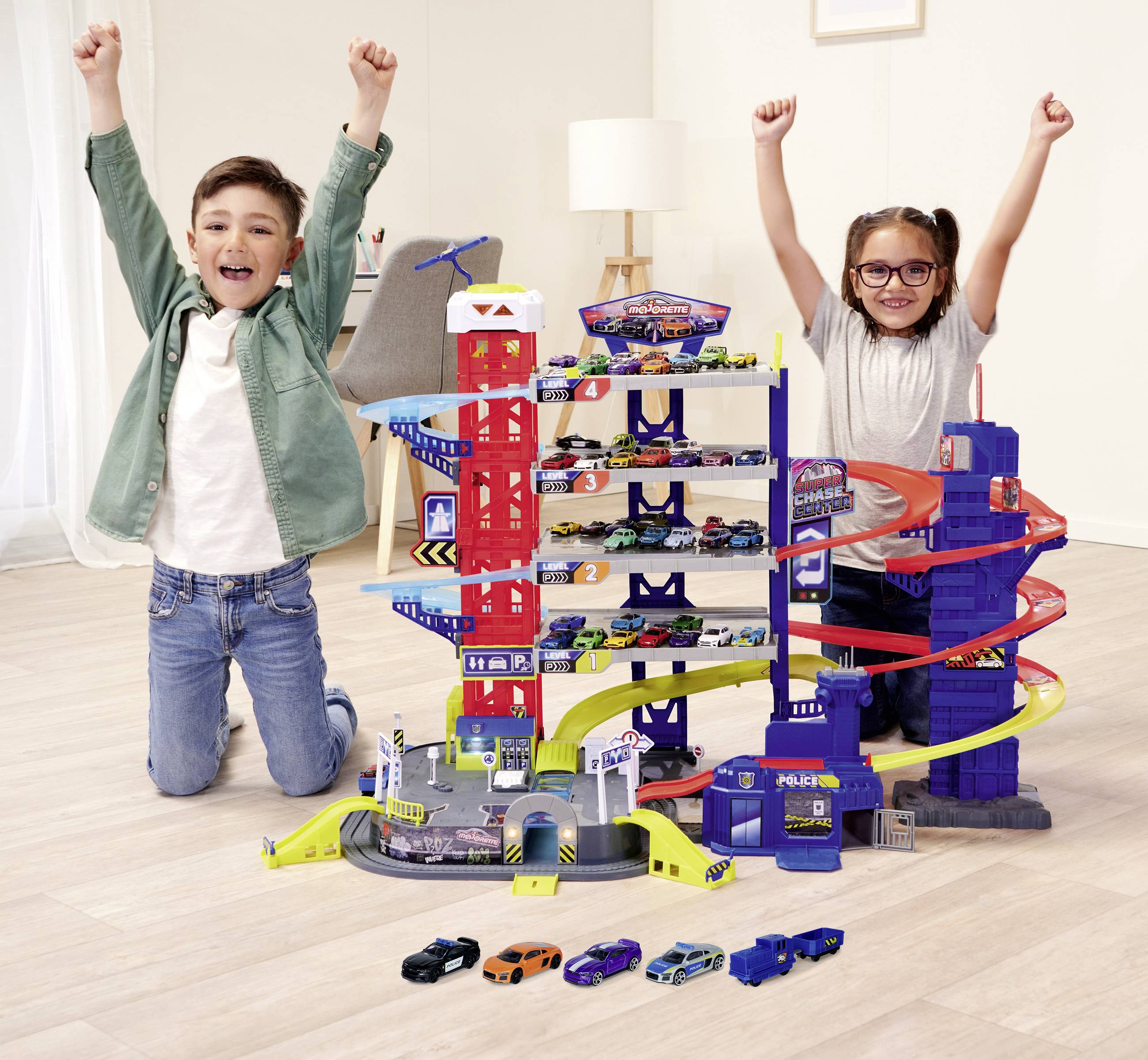 Mj Majorette Super Chase Center+5 Vehicl