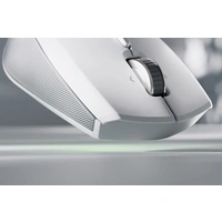 RAZER Pro Click Mini Souris de gaming Bluetooth optique blanc 7 Boutons 12000 dpi RAZER Pro Click Mini Souris de gaming Bluetooth optique blanc 7 Boutons 12000 dpi