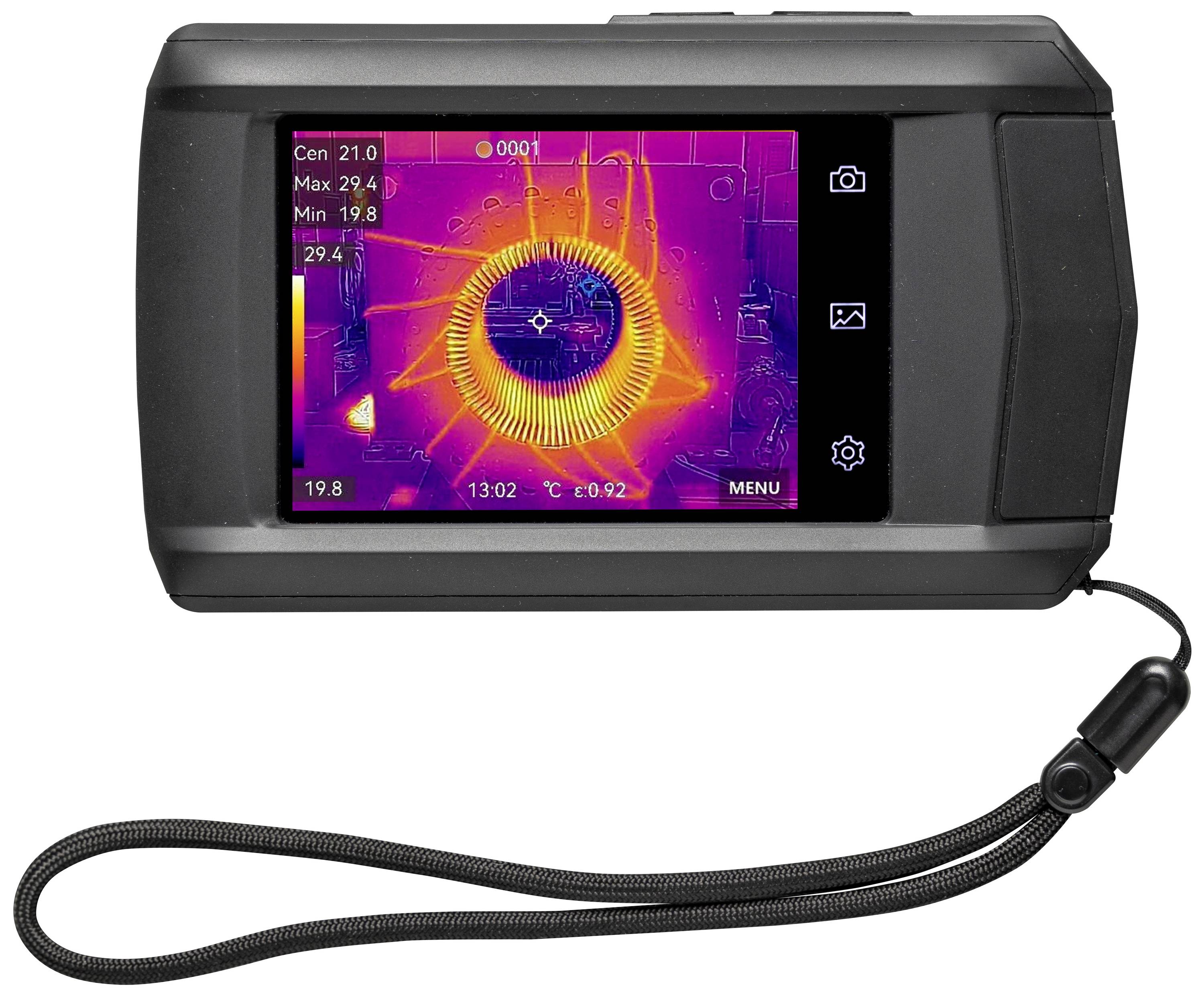 Un appareil portable de caméra thermique affiche une image thermique colorée avec des marquages de température sur l'écran.