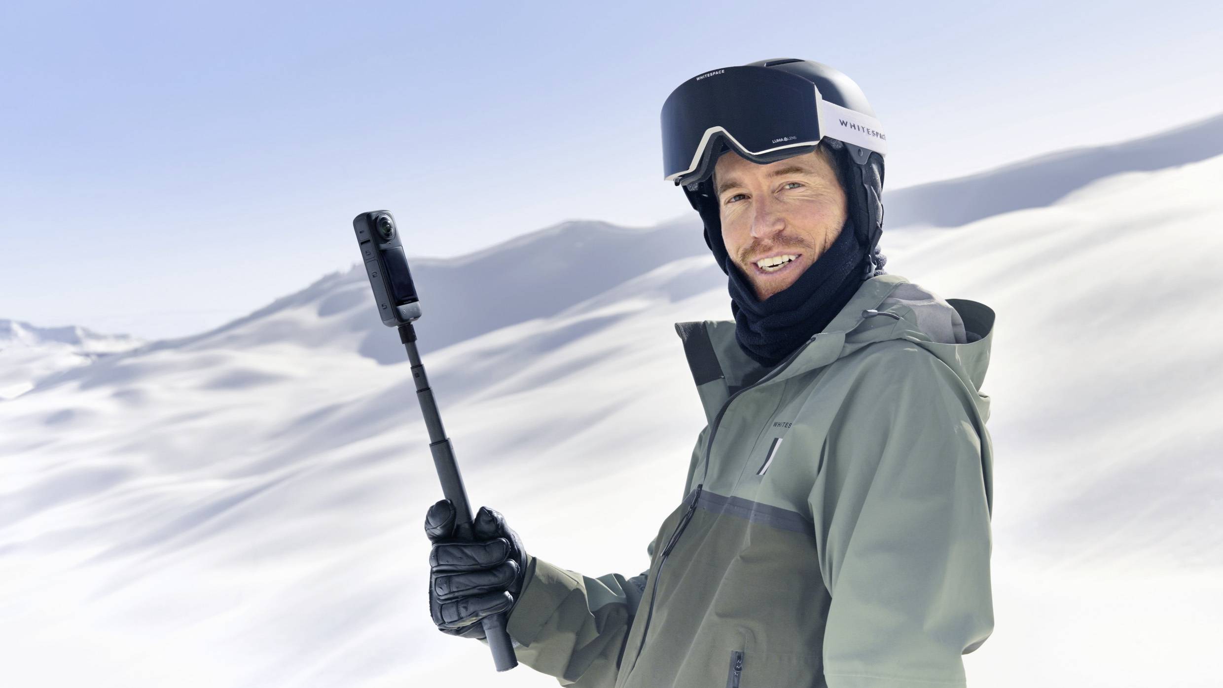 Insta360 X4 Action Cam 360° 8K, écran tactile, WiFi, étanche, accéléré, Webcam