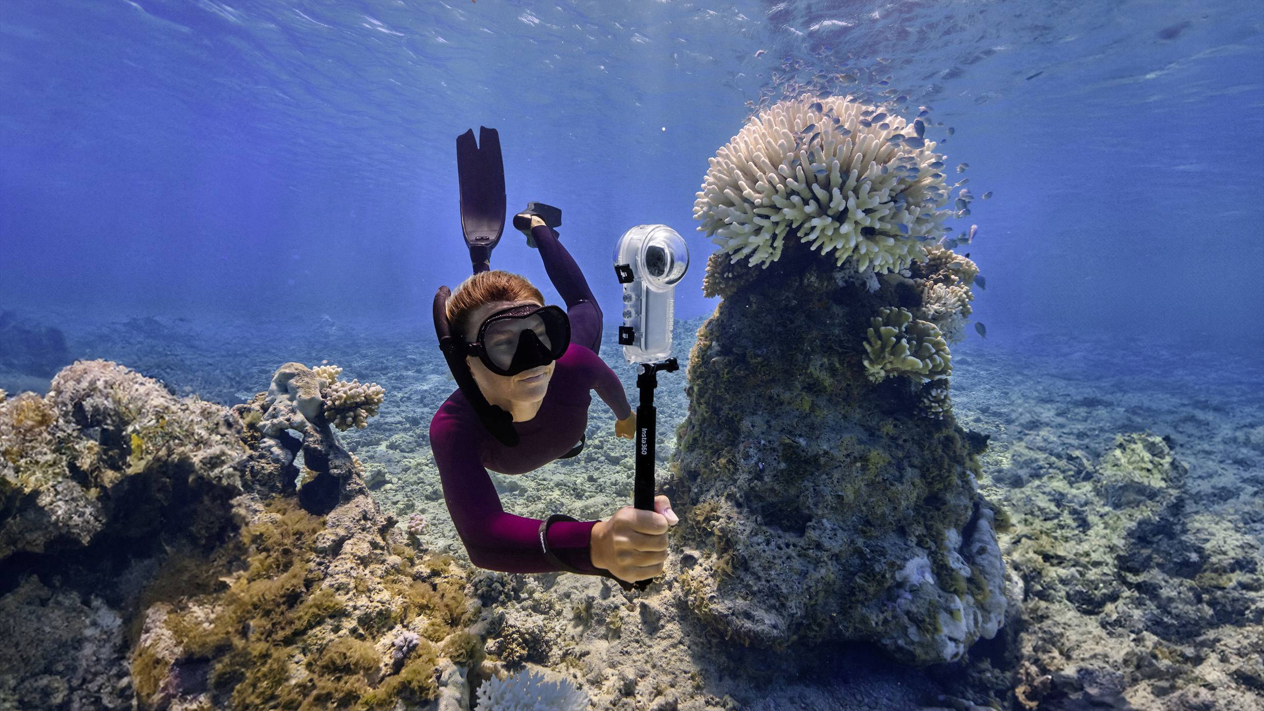 Insta360 X4 Action Cam 360° 8K, écran tactile, WiFi, étanche, accéléré, Webcam