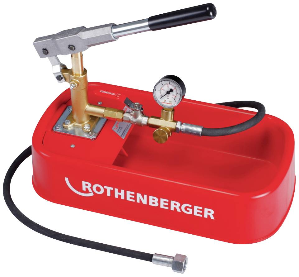 Pompe de test de pression manuelle dans un boîtier rouge avec tuyau et manomètre. Marque 'Rothenberger' sur le côté.