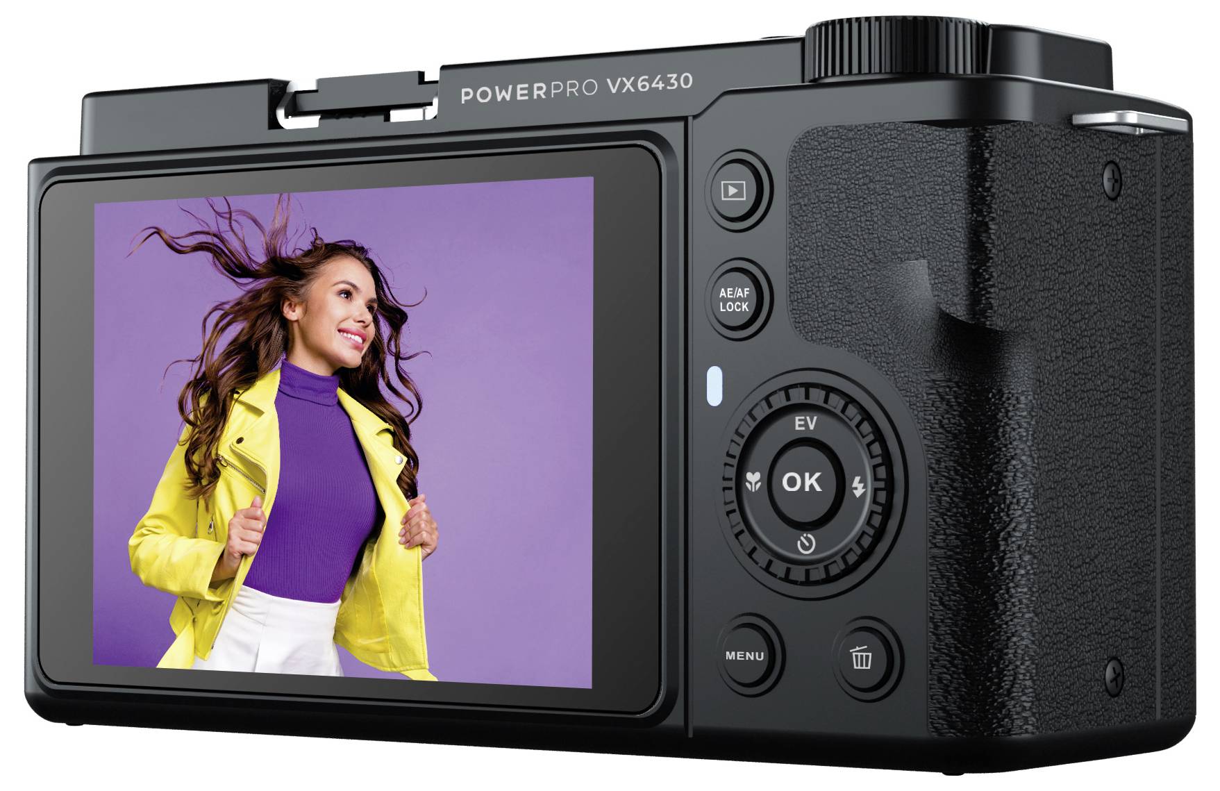 L'appareil photo numérique affiche sur l'écran une femme portant une veste jaune sur un fond lilas. Elle sourit et ses cheveux flottent au vent.