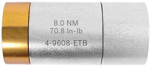 Clé dynamométrique argentée avec pointe dorée. Gravure : '8.0 NM 70.8 In-Lb 4-9608-ETB'.