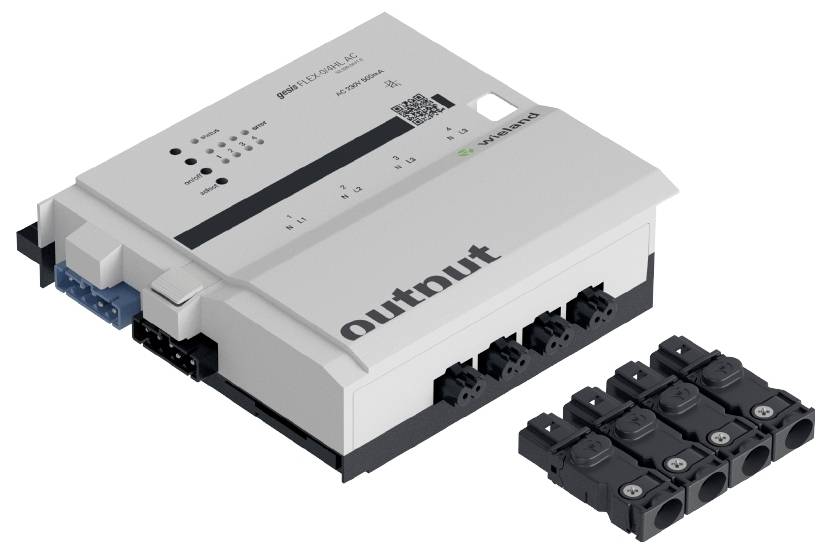 Un dispositif électronique rectangulaire de Wago, doté de plusieurs connexions et d'un module amovible. Le texte 'Output' est visible.