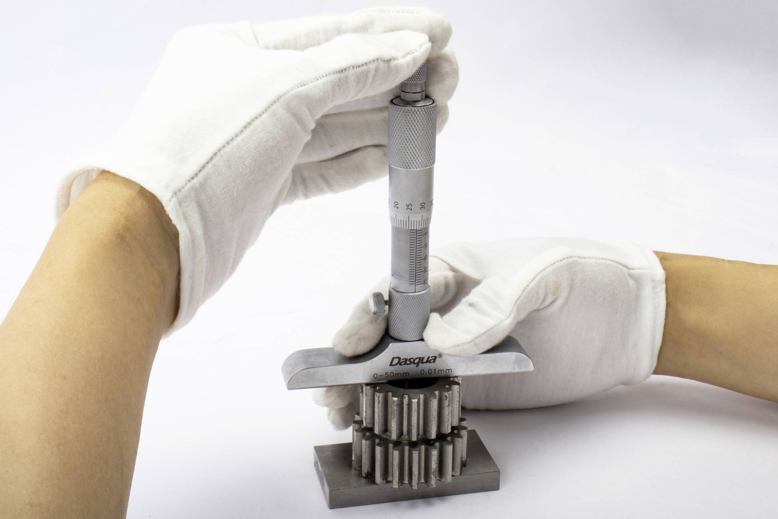 Dasqua 4611-8110 Micromètre de profondeur avec mesure de contrôle 0 - 50 mm DIN 863