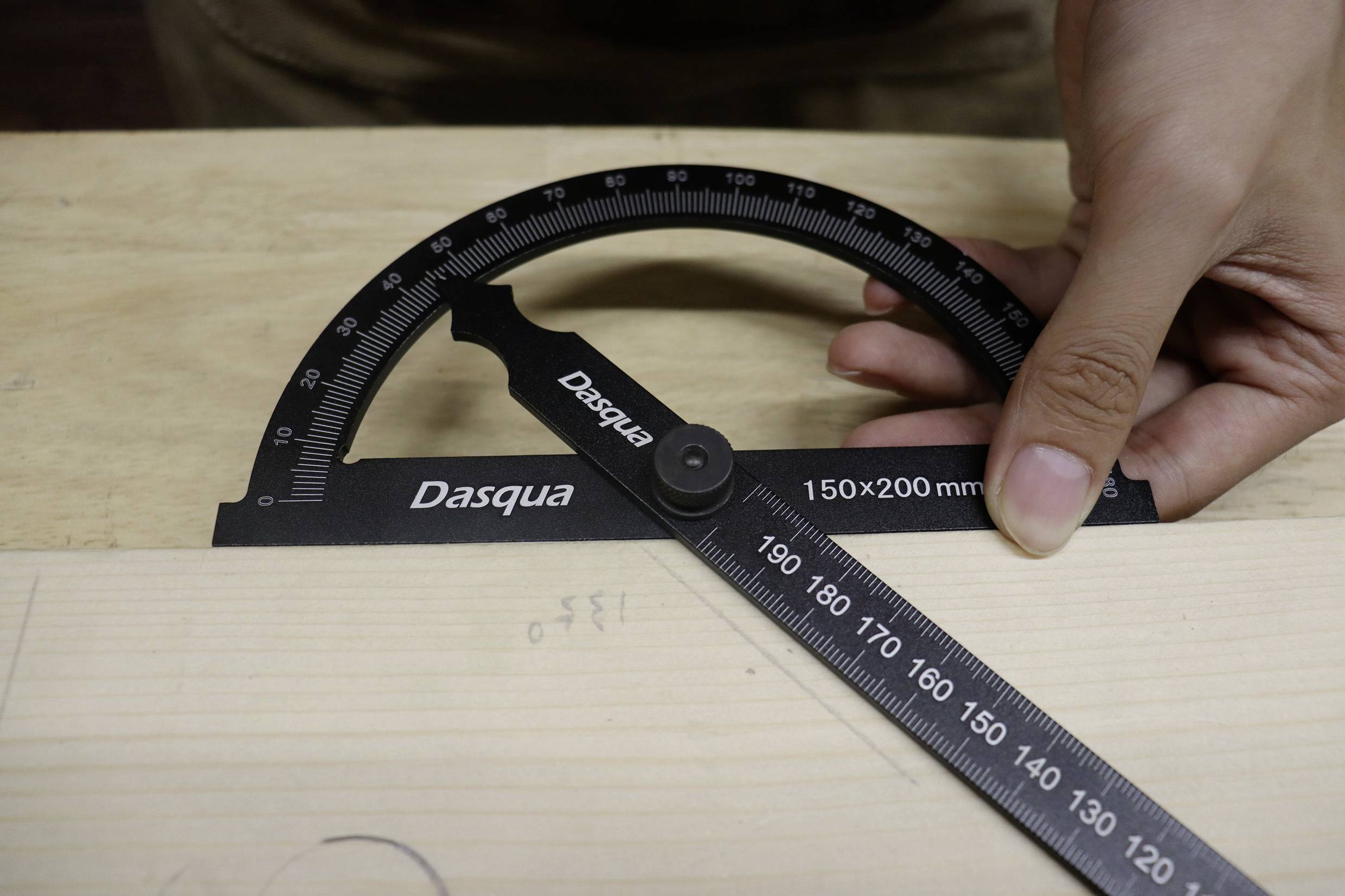 Dasqua 1804-0009 Mesureur d'angle 180 °
