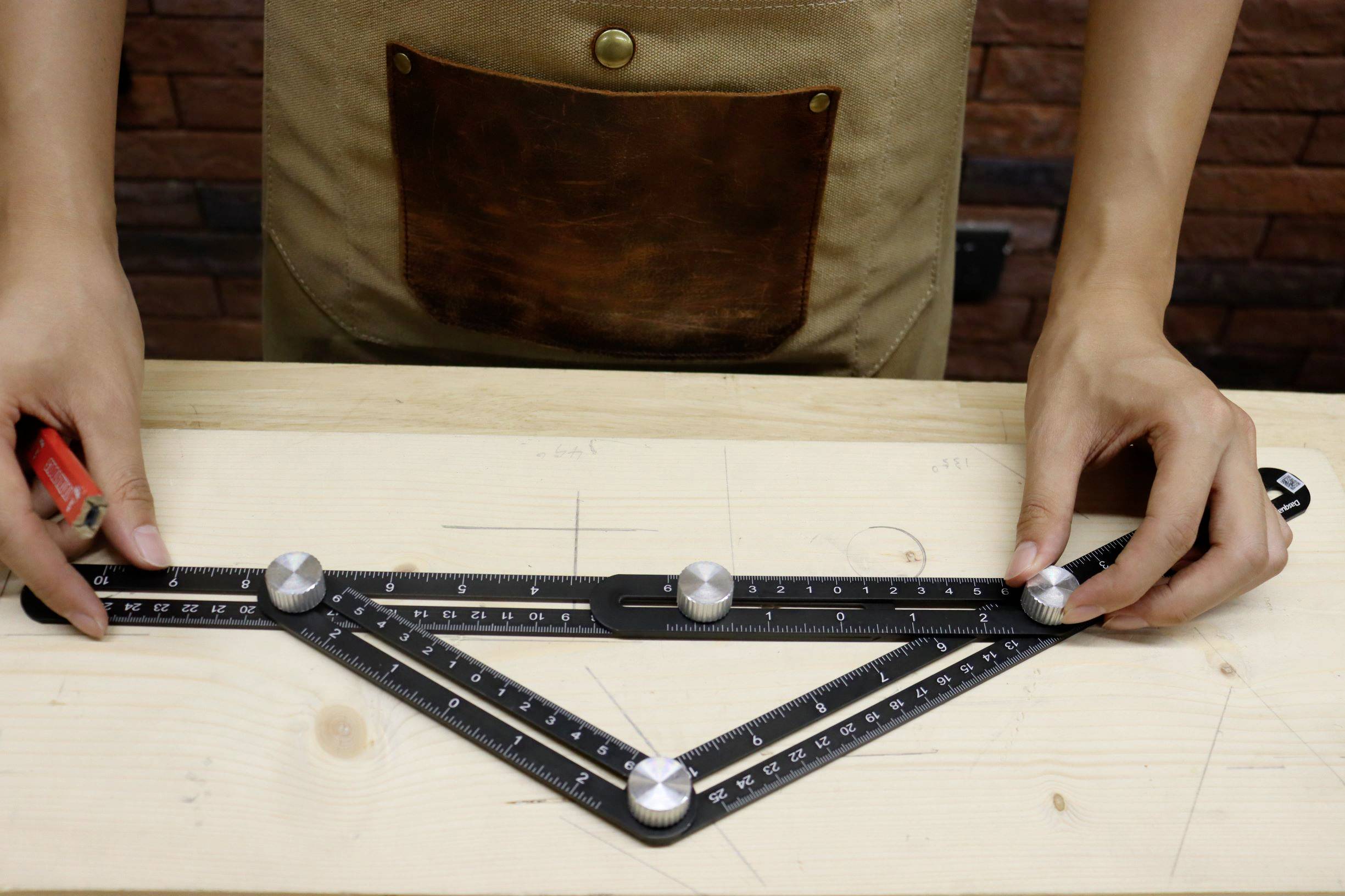 Dasqua 1804-0308 Mesureur d'angle multifonction