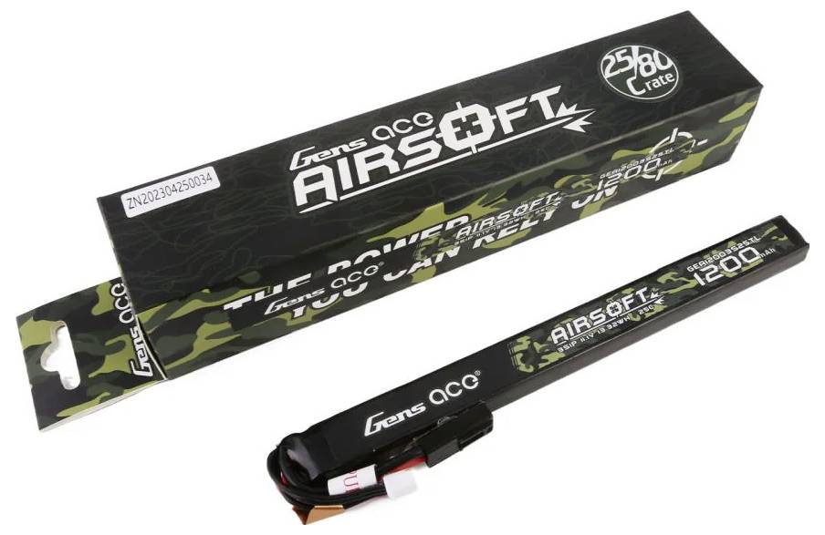 Emballage et batterie pour airsoft de la marque 'Gens acc'. Texte : « La puissance qui déverrouille votre équipement airsoft. » Capacité : 1200mAh, 25C.