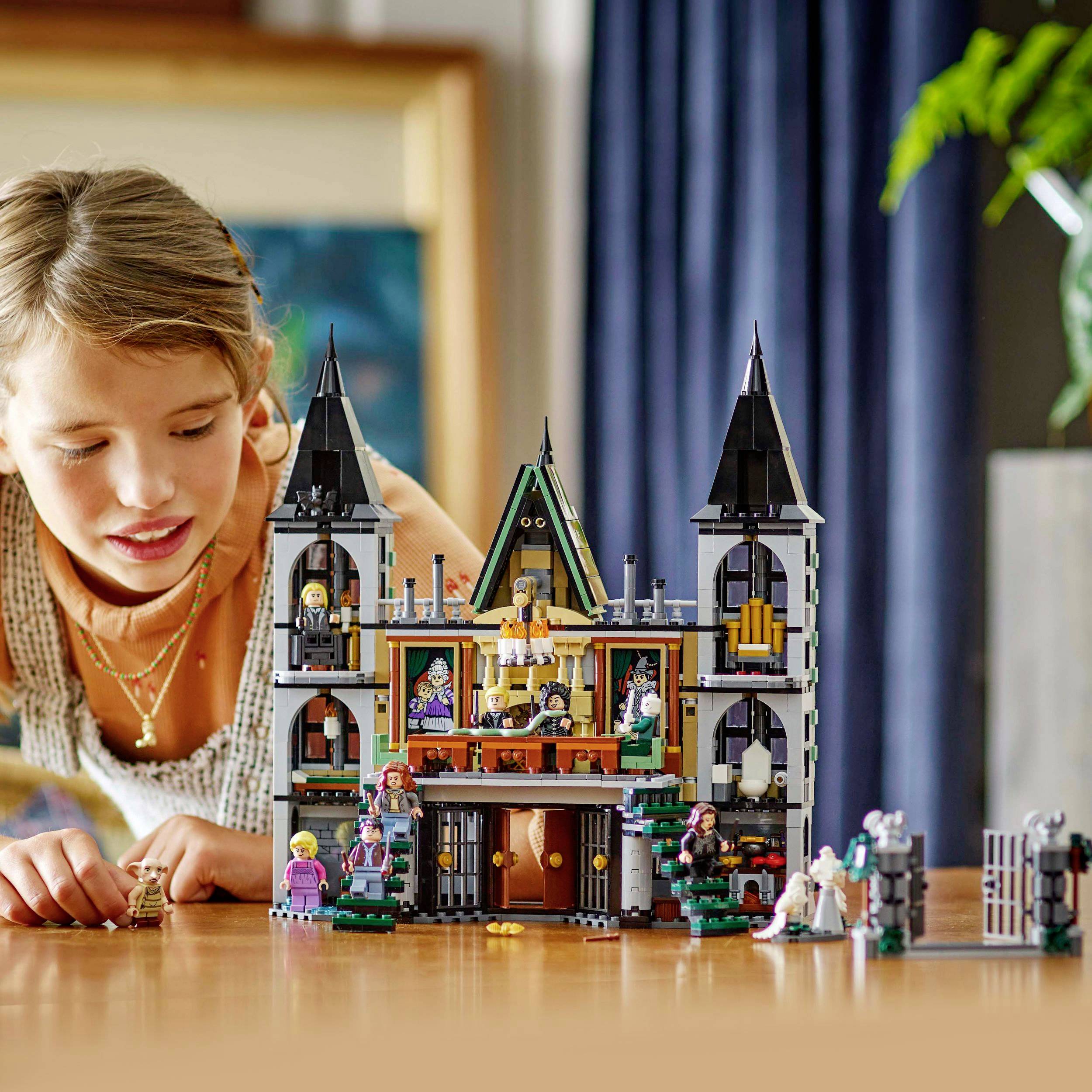 76453 LEGO® HARRY POTTER™ Maison de la famille Malfoy