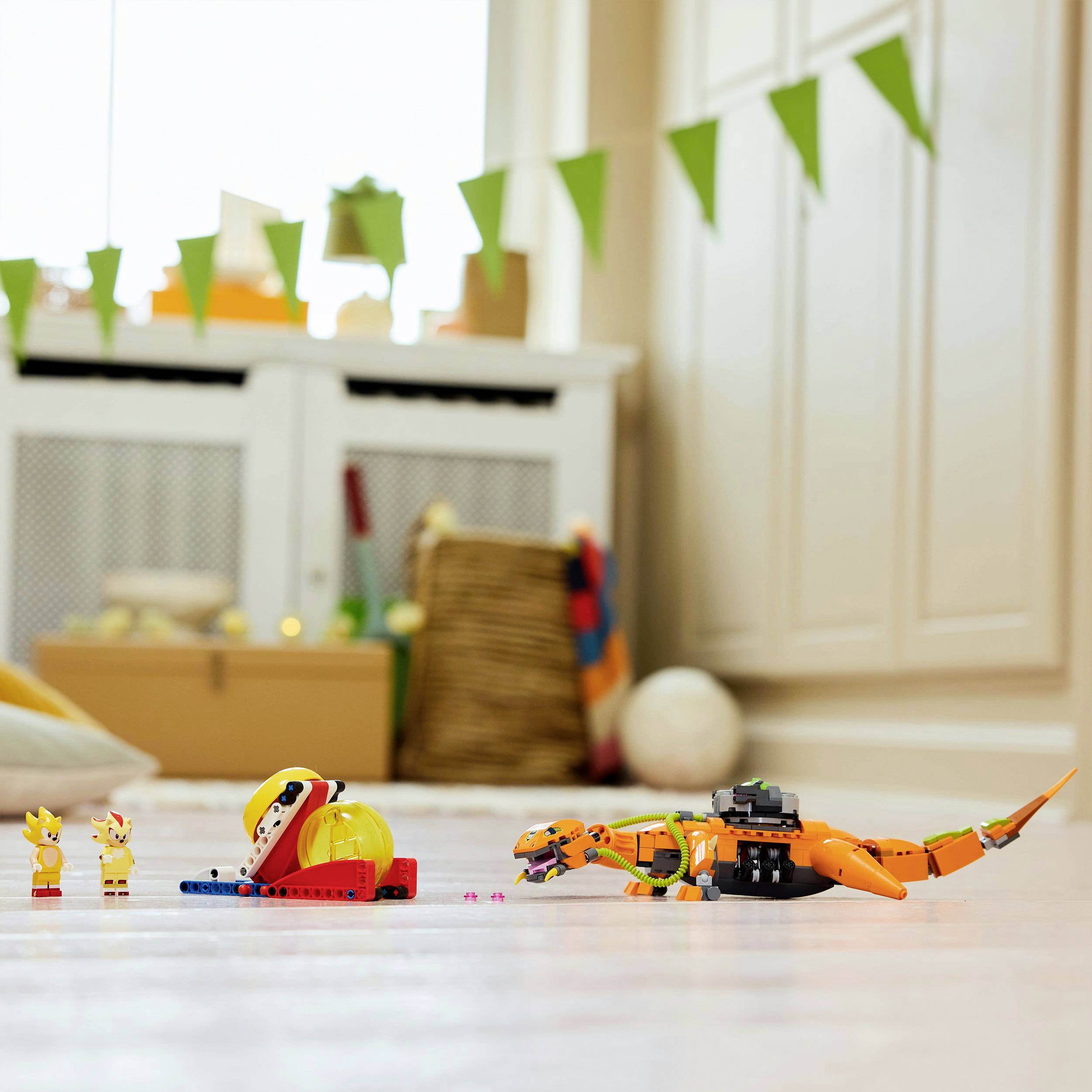 77003 LEGO® Sonic the Hedgehog Super Shadow vs Biolizard