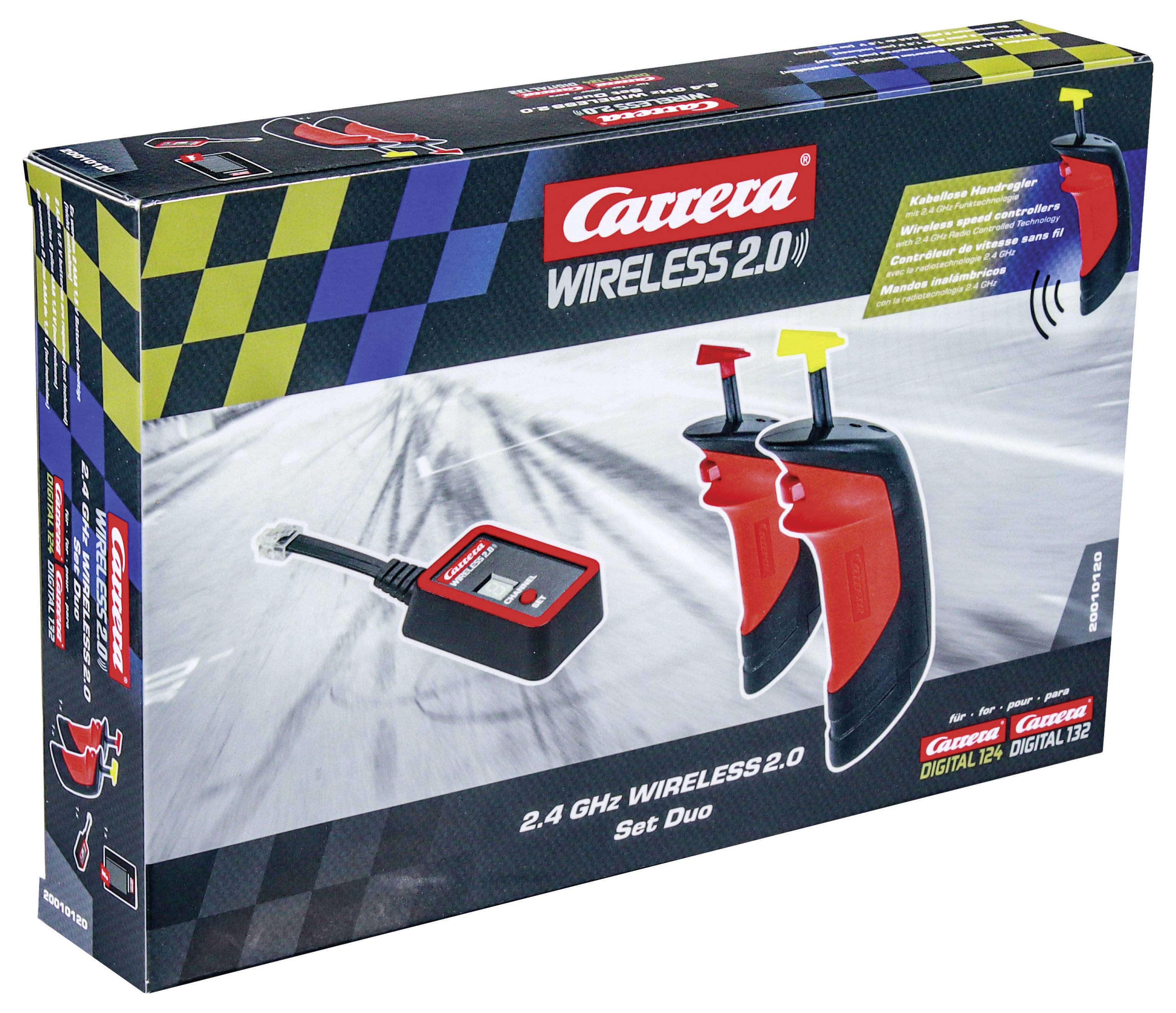 Carrera Wireless 2.0 Set Duo : L'emballage présente deux contrôleurs sans fil avec station de charge pour circuits de course Carrera. Contient une indication sur la fonction de charge.