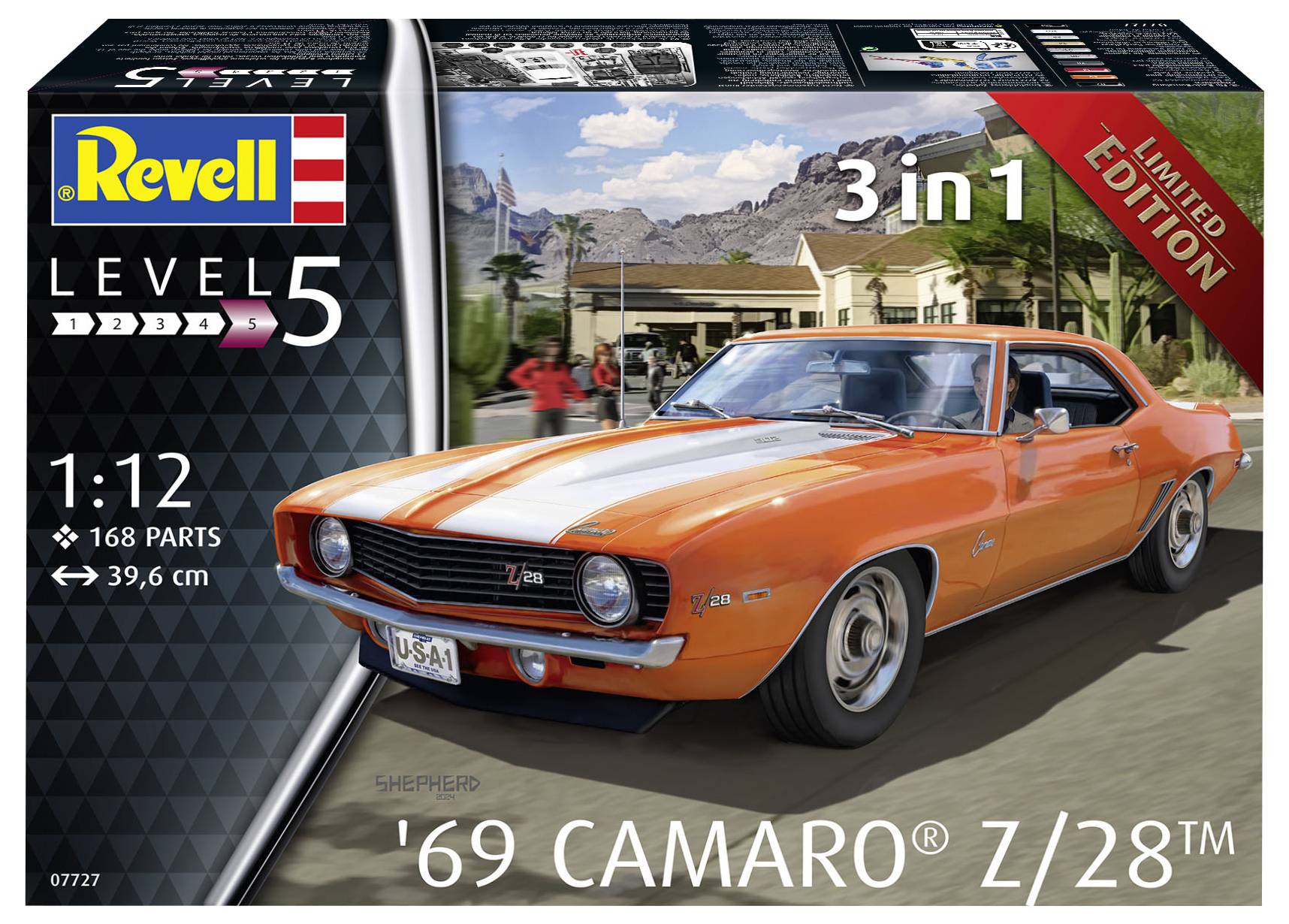 Kit de construction d'une Camaro Z/28™ de 1969 à l'échelle 1:12. Édition limitée, 168 pièces. Voiture miniature orange sur l'emballage.