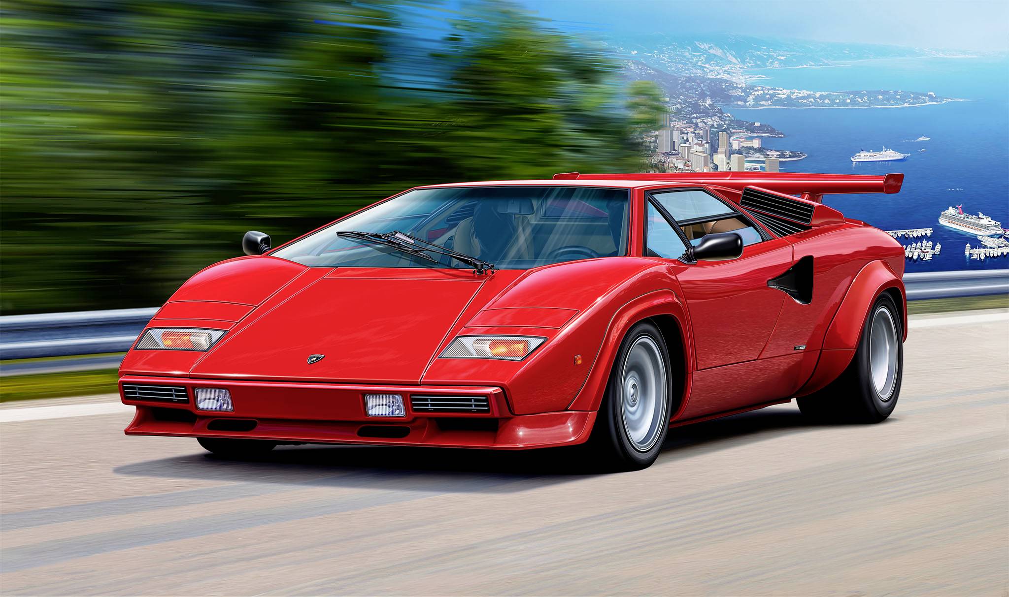 Une voiture de sport rouge roule sur une route côtière. En arrière-plan, la mer et des arbres flous sont visibles, suggérant un mouvement.