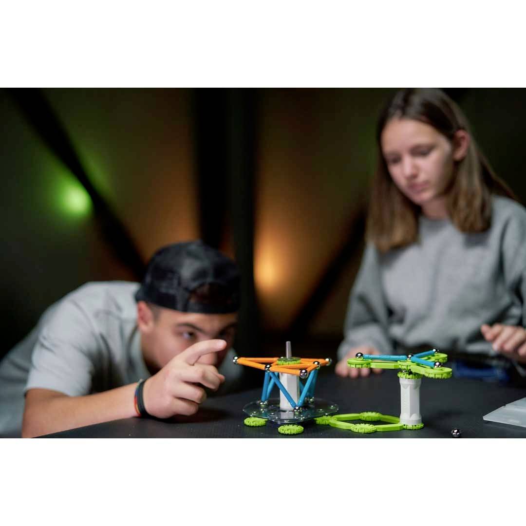 Geomag Eléments de construction Constructor Nombre de pièces: 97 Classe d'âge: à partir de 7 ans