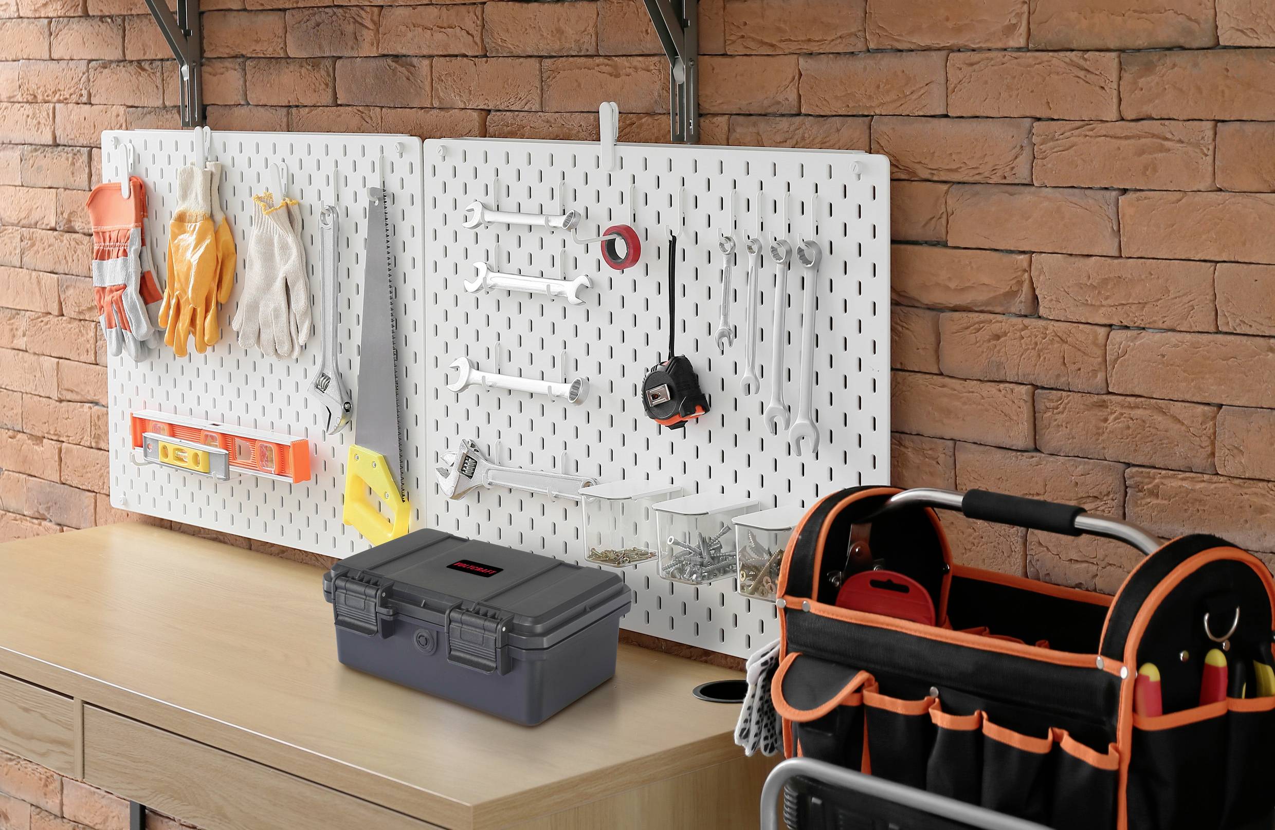 VOLTCRAFT Mallette à batterie/piles outdoor 15x LR14 (C) (L x l x H) 180 x 135 x 75 mm