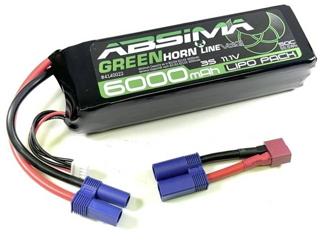 Pack de batterie LiPo de 6000 mAh, tension de 11,1 V. Boîtier noir avec câbles de connexion colorés et inscription « GREENhorn ».
