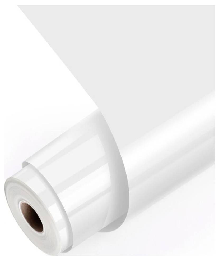 Rouleau de papier aluminium blanc, partiellement déroulé.