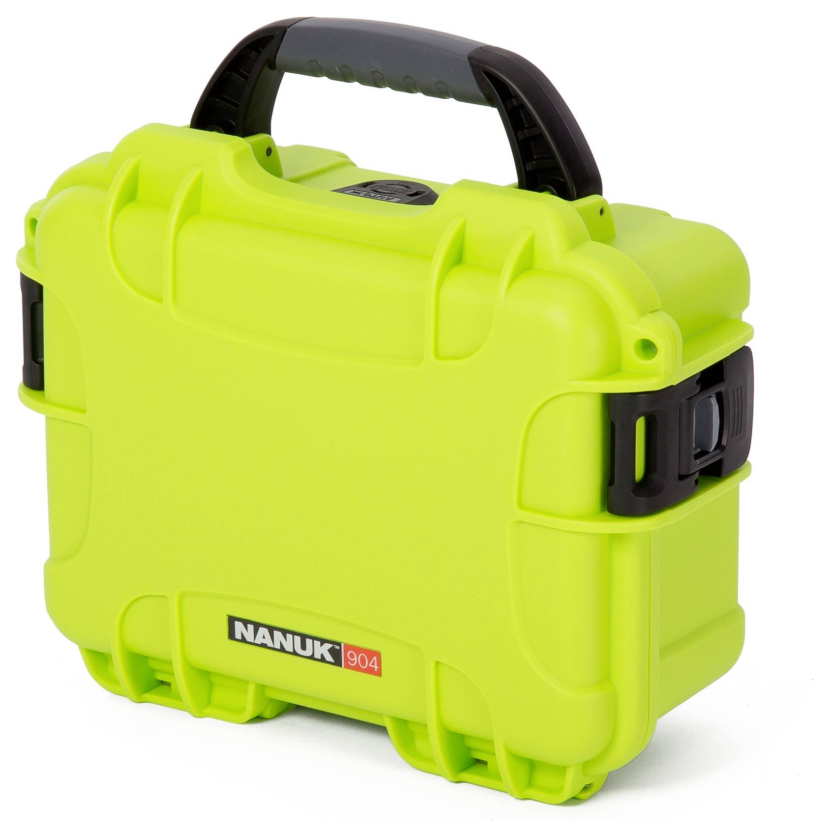 Nanuk 904 étui en vert vif avec poignée de transport noire et fermetures.