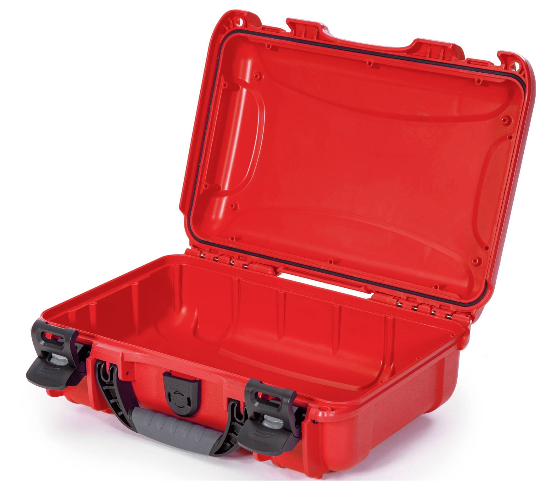 Mallette en plastique rouge, ouverte, avec fermoirs à clips et poignée, adaptée au rangement sécurisé ou au transport d'objets.