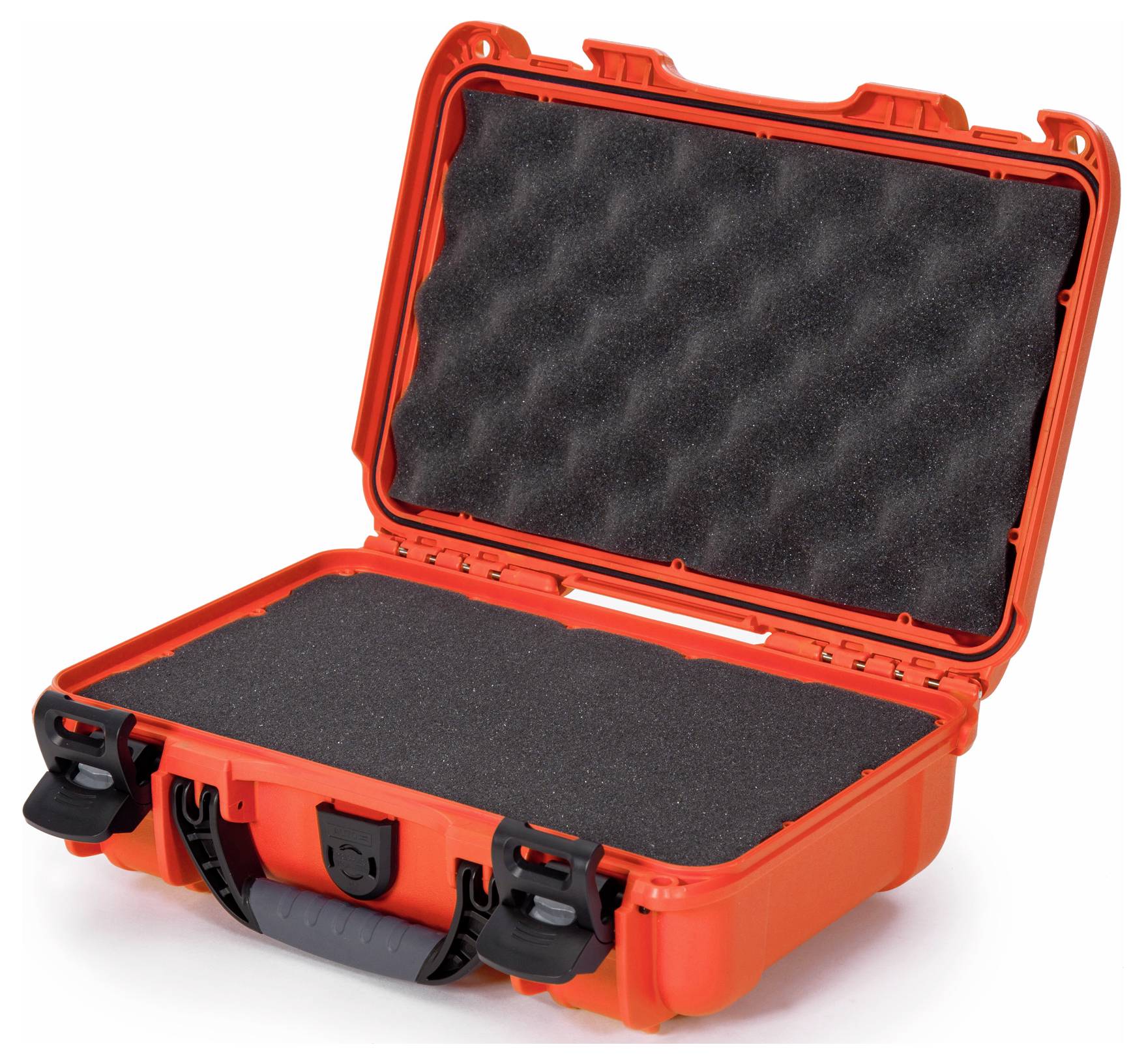 Une valise rouge ouverte avec de la mousse noire à l'intérieur, conçue pour le transport sécurisé d'objets fragiles.