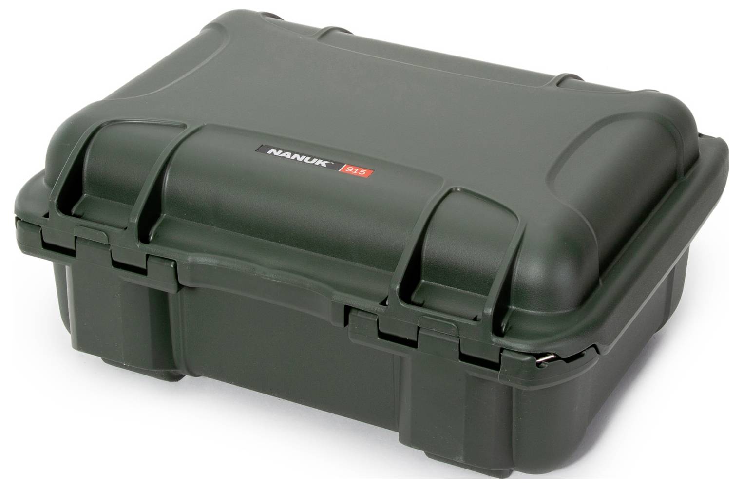 Un étui de protection robuste, vert, portant l'inscription 'Nanuk 904', adapté au transport sécurisé d'équipements sensibles.