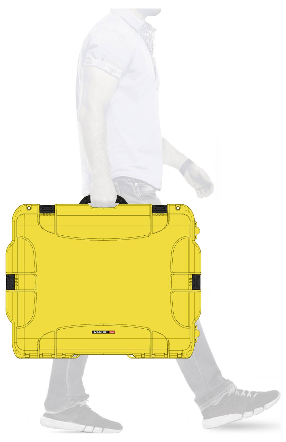 Une personne transporte une grande valise jaune dans sa main droite. La personne est partiellement représentée de manière transparente afin de mettre en valeur la valise.