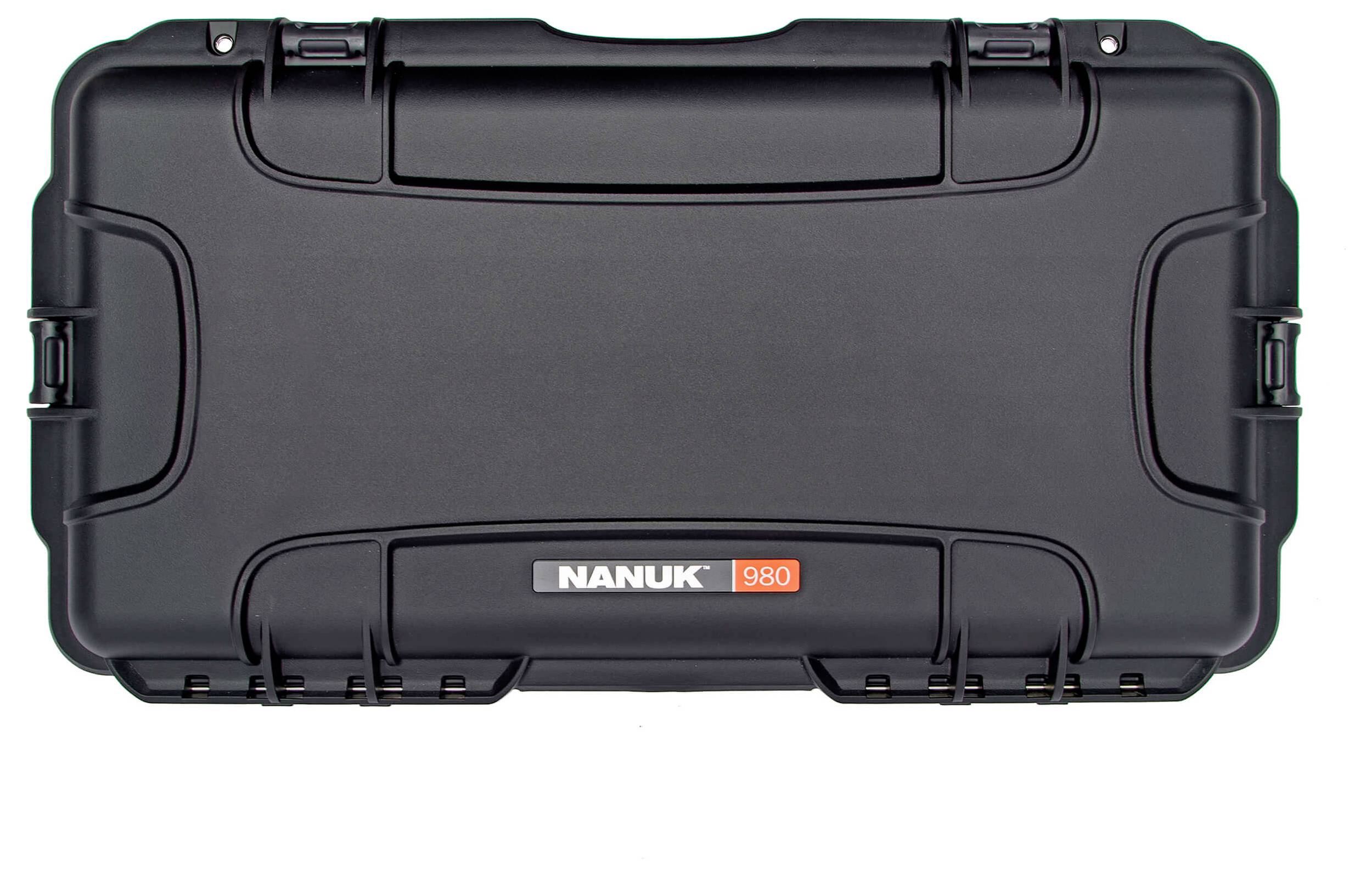 'Nanuk 980' housse de protection noire, robuste avec un design résistant, idéale pour le transport et le stockage en toute sécurité.