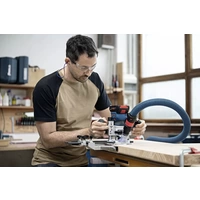 Bosch Professional GKF 18V-8 Affleureuse Bosch Professional GKF 18V-8 Affleureuse