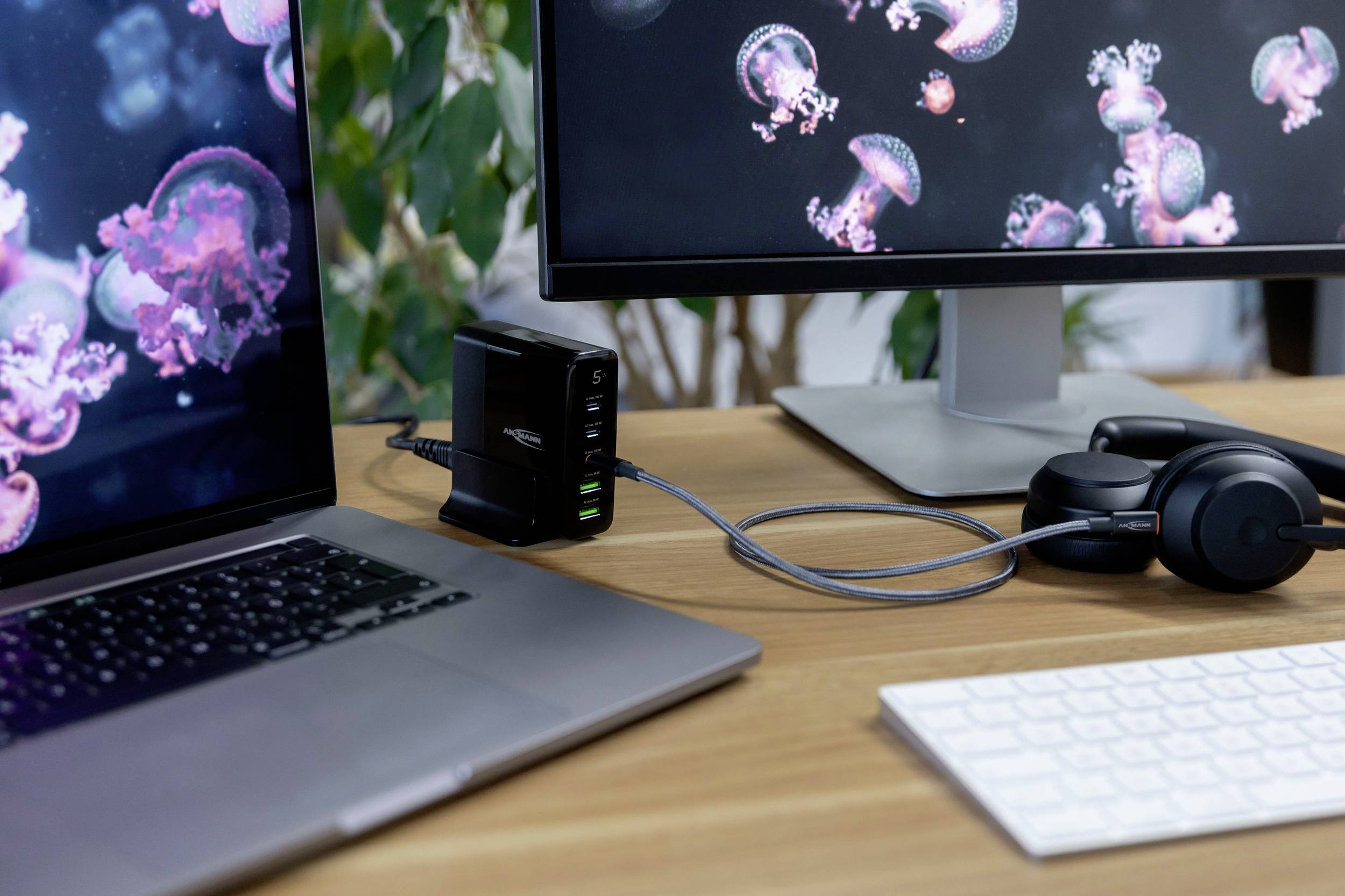 Ansmann Desktop Ladegerät mit Display DC5140PD 140W Chargeur USB 140 W 2x USB-A, 3x USB-C® Power Delivery noir intérieure