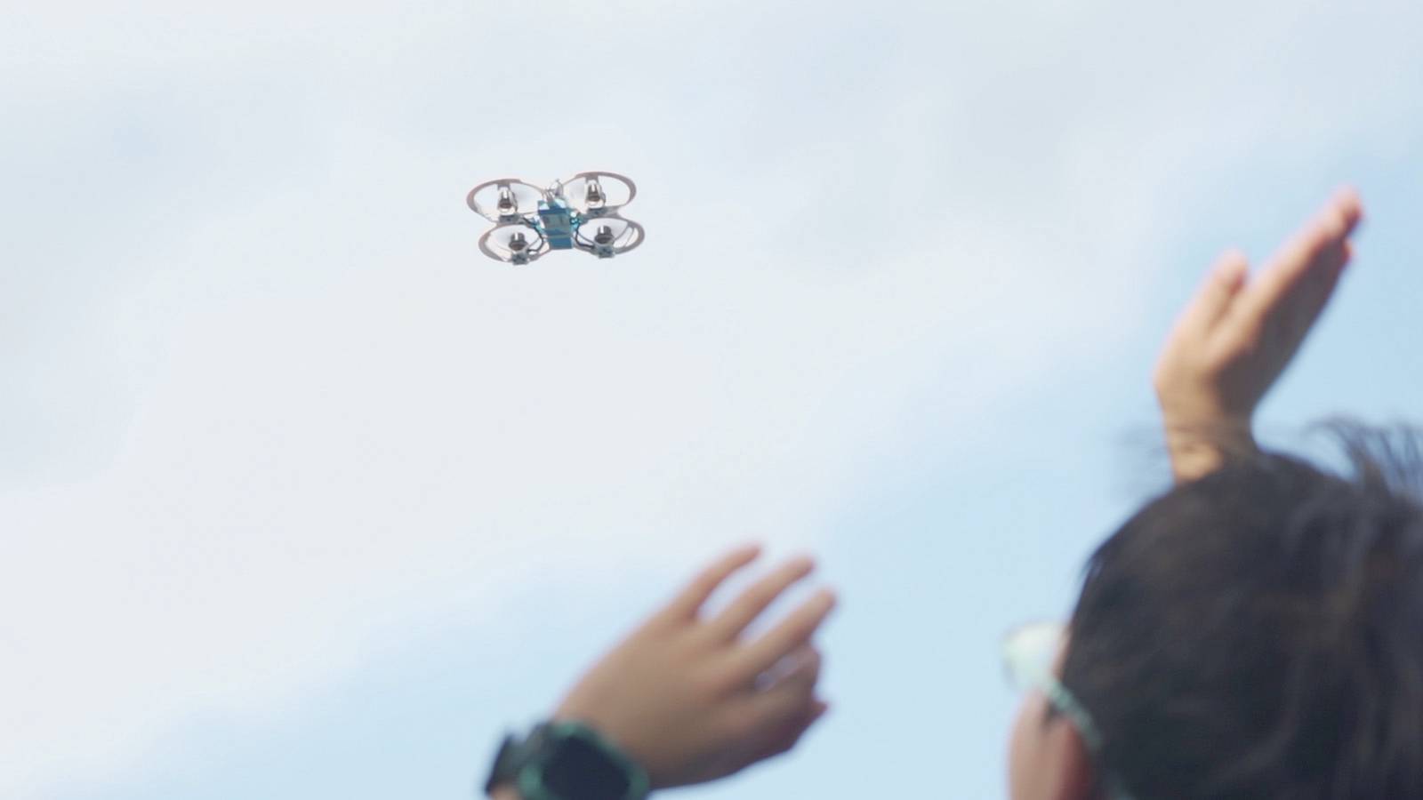 BETAFPV Cetus Pro FPV Kit Drone de course prêt à voler (RtF) pilotage en immersion (FPV), FPV (First Person View)