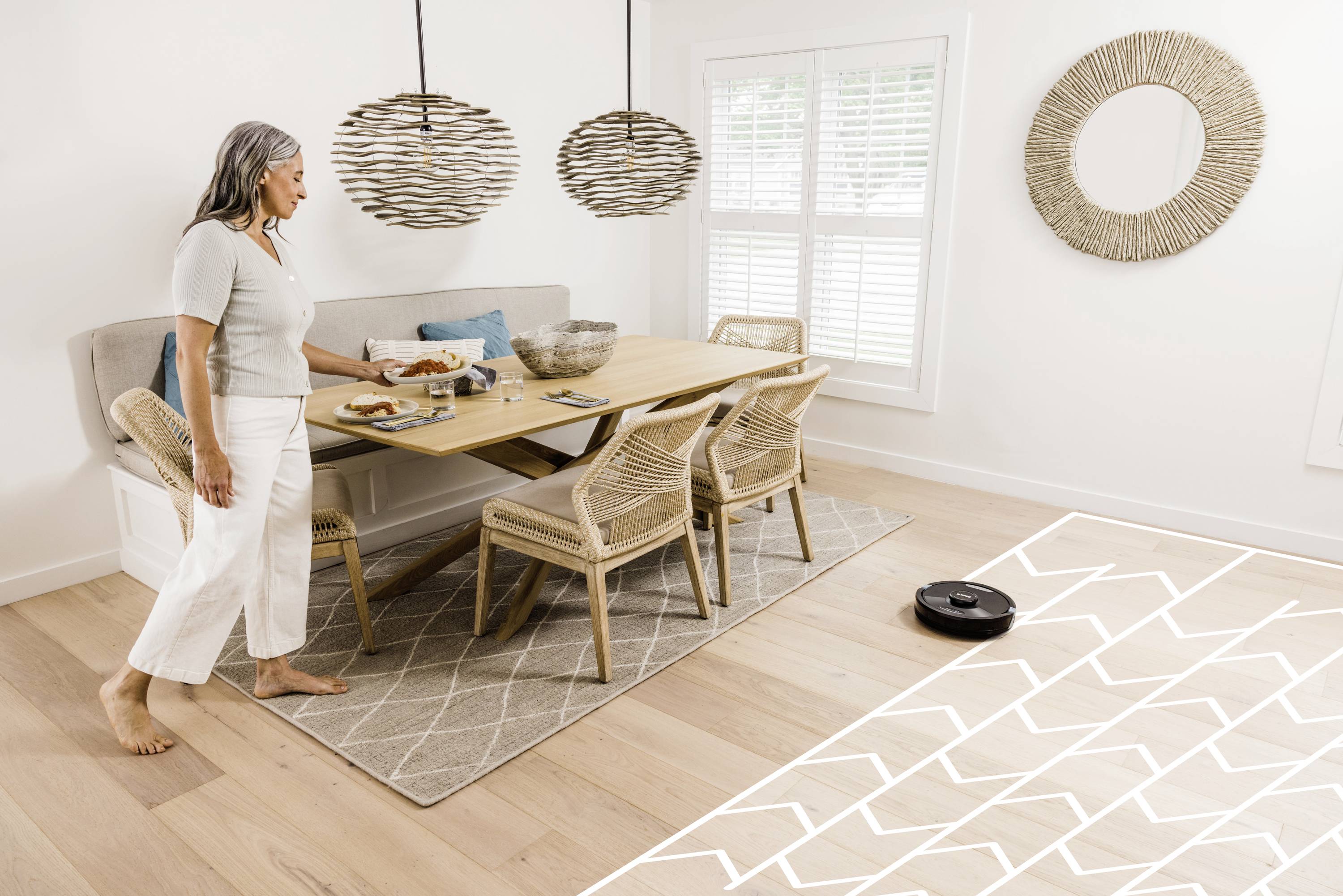 Shark Matrix Plus 2-in-1 Robot aspirateur et nettoyeur noir commande par application, sans sac, avec batterie, avec chargeur