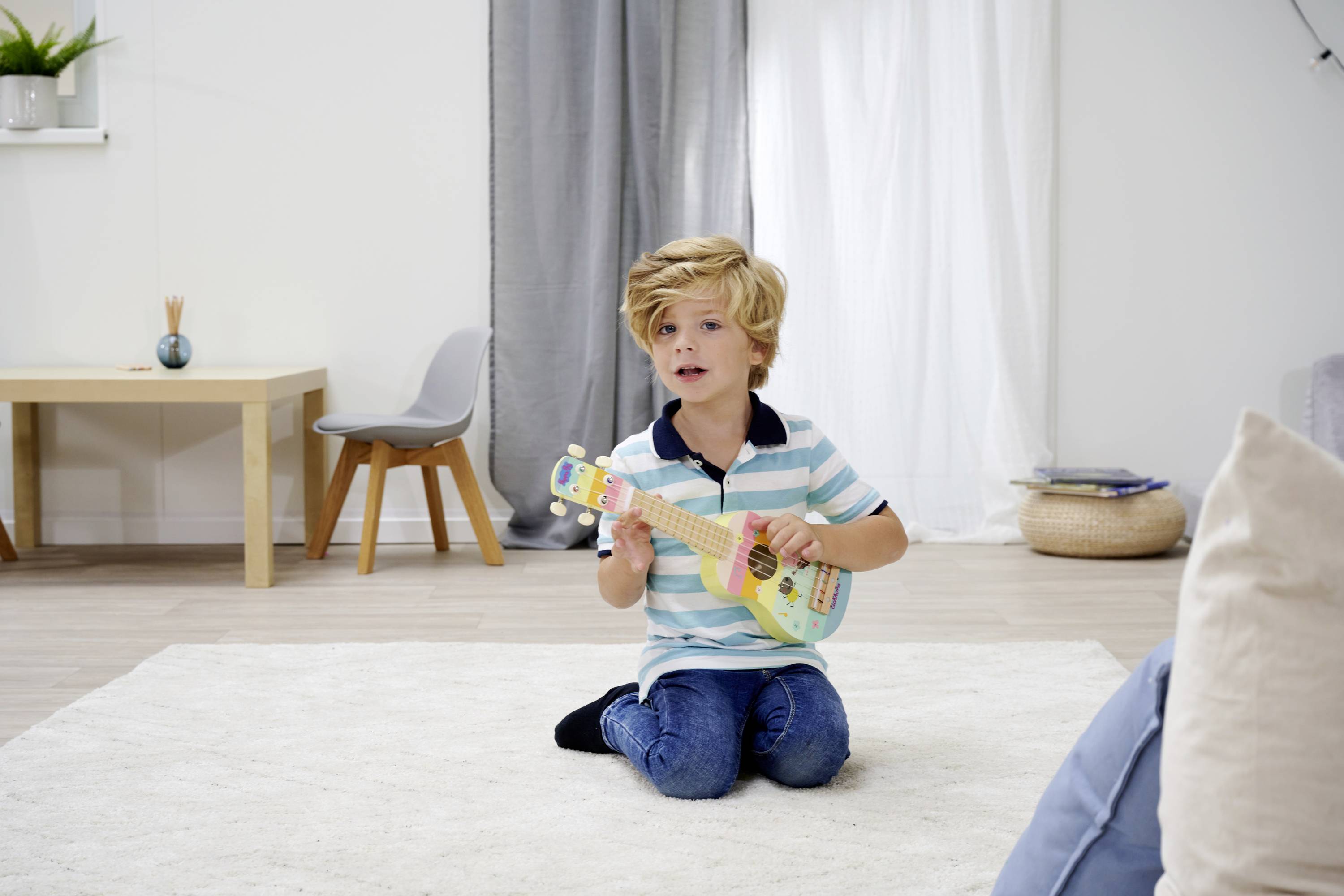 Eichhorn Guitare pour enfant Peppa Pig Holz Ukulele 43cm