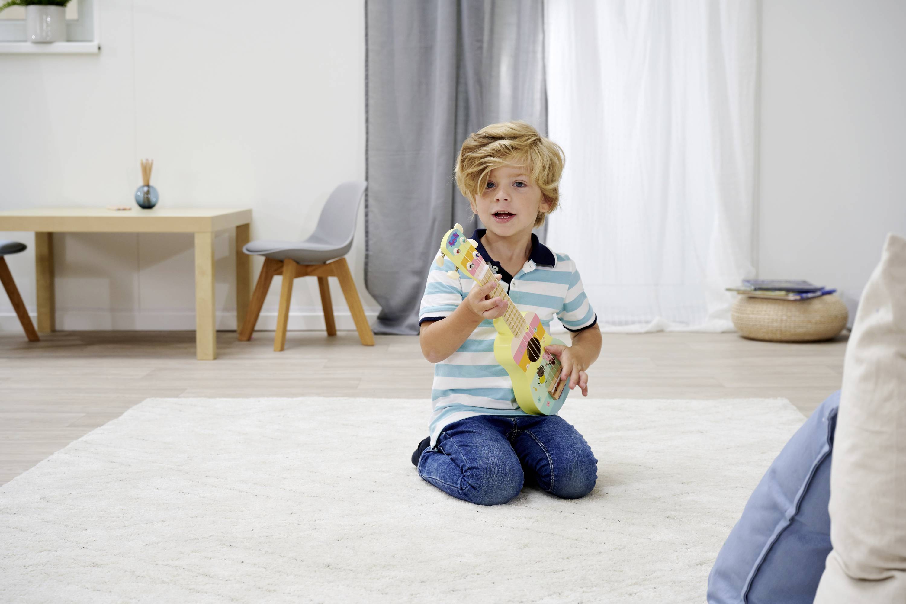 Eichhorn Guitare pour enfant Peppa Pig Holz Ukulele 43cm