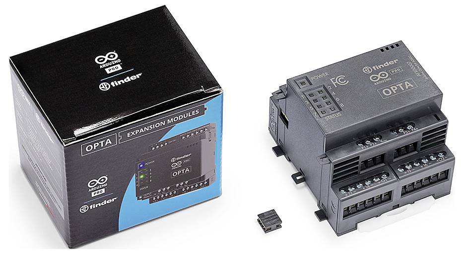 Deux objets sont représentés : un emballage portant l'inscription « OPTA Modules d'Extension » et un module électronique ouvert avec des connexions.