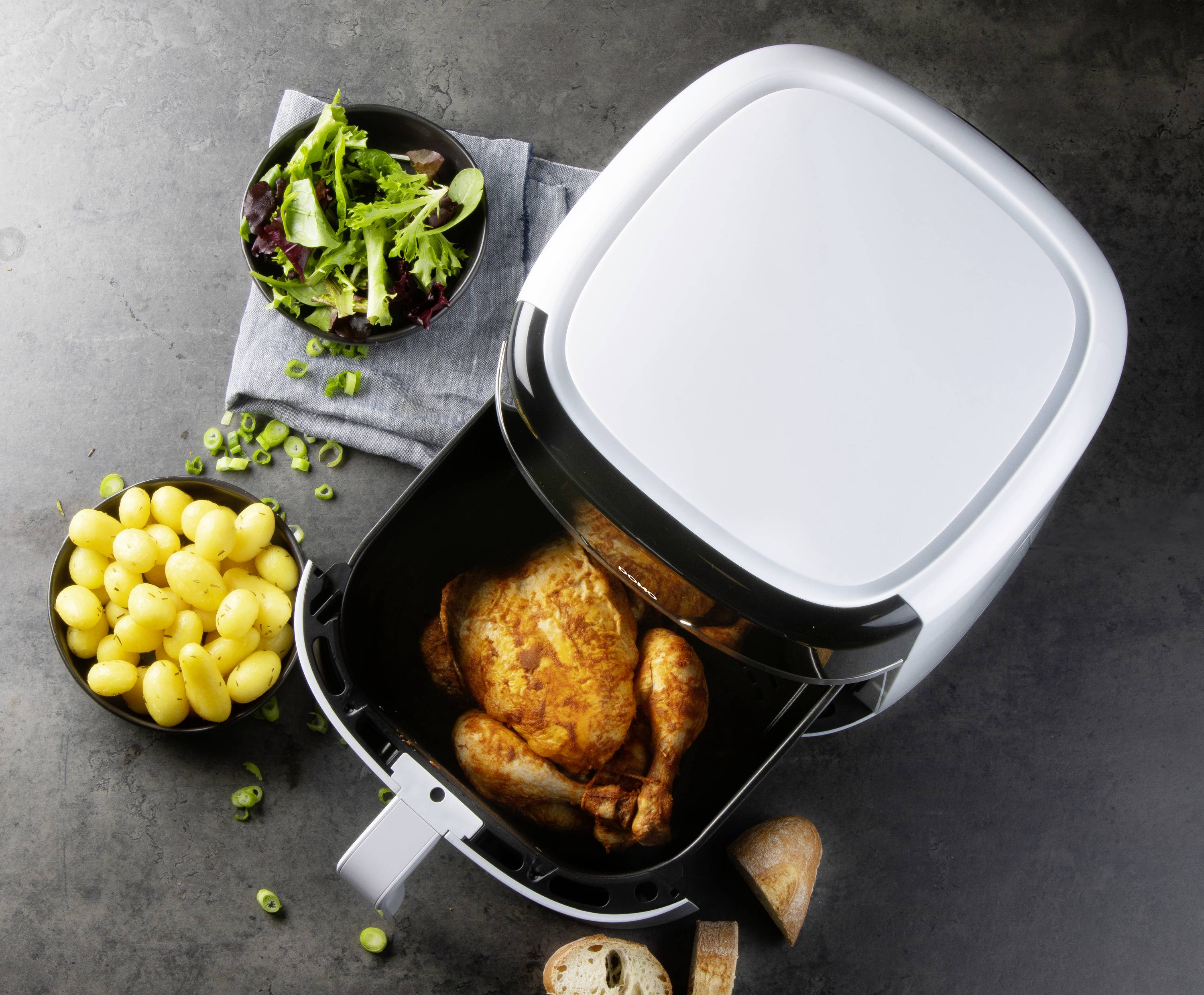 DOMO DO1148FR Friteuse à air chaud 8 l protection contre la surchauffe, fonction minuteur, avec écran, revêtement anti-adhésif