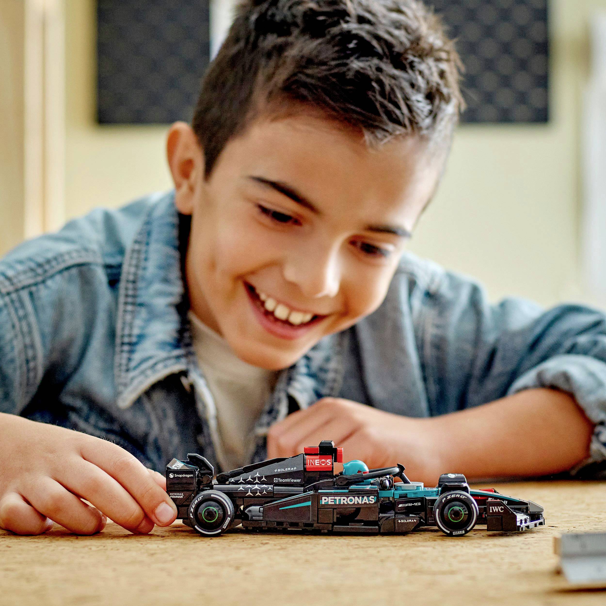 77244 LEGO® SPEED CHAMPIONS Voiture de course Mercedes-AMG F1 ® W15