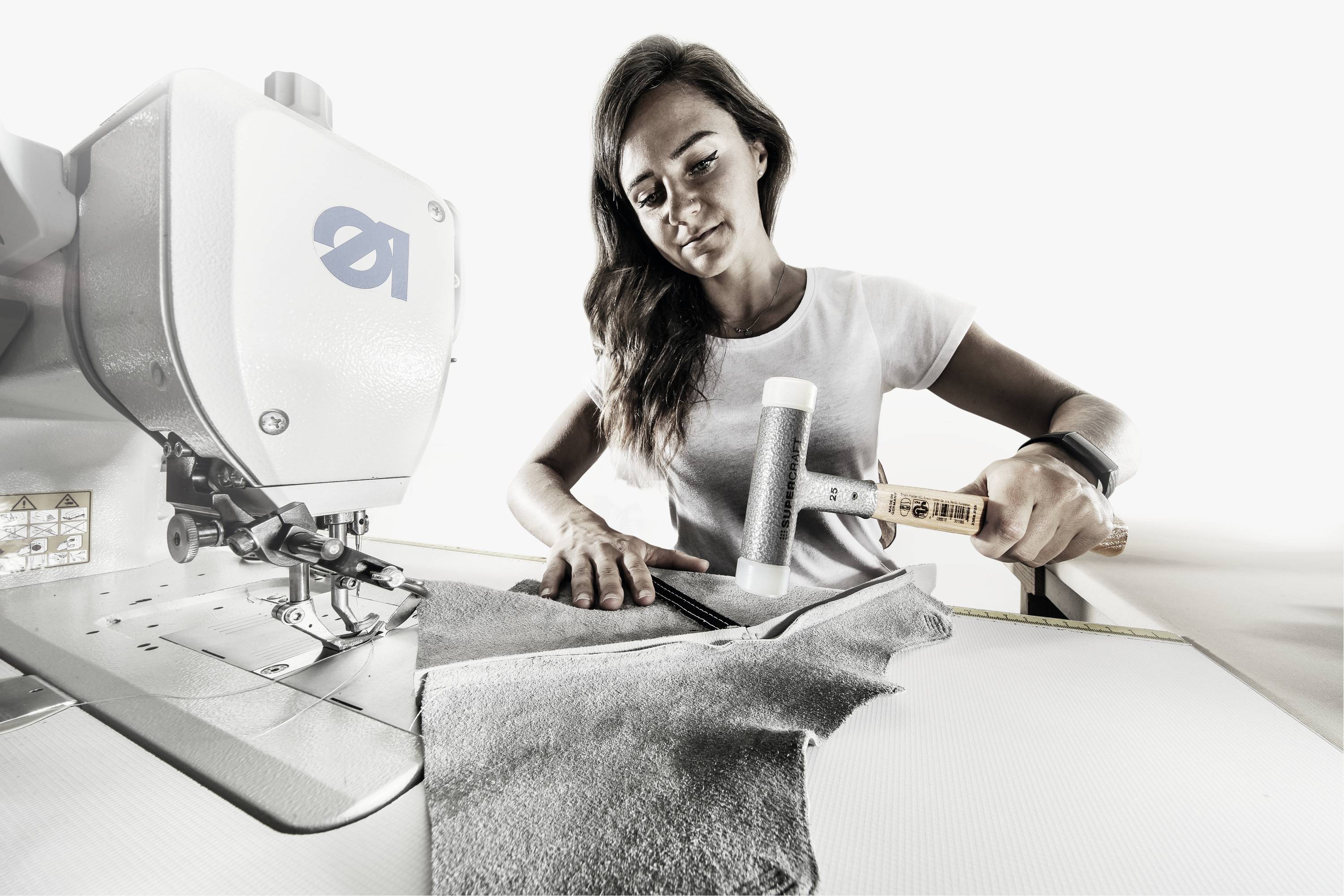 Halder SUPERCRAFT 3366.025 Marteau à métal Manche ergonomique, dur, antichoc de retour 325 g 305 mm 1 pc(s)