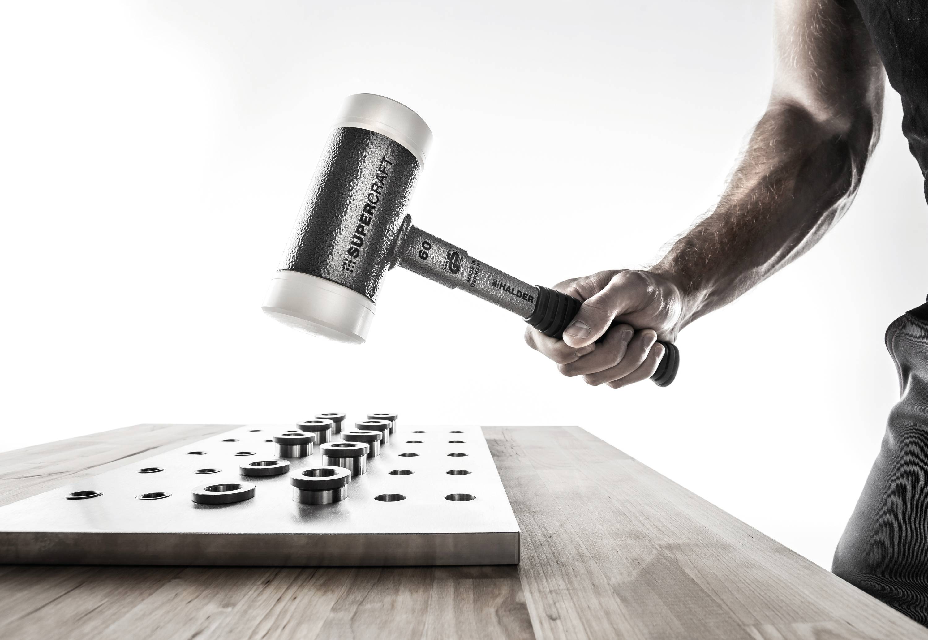 Halder SUPERCRAFT 3377.060 Marteau à métal Manche ergonomique, dur 1750 g 325 mm 1 pc(s)